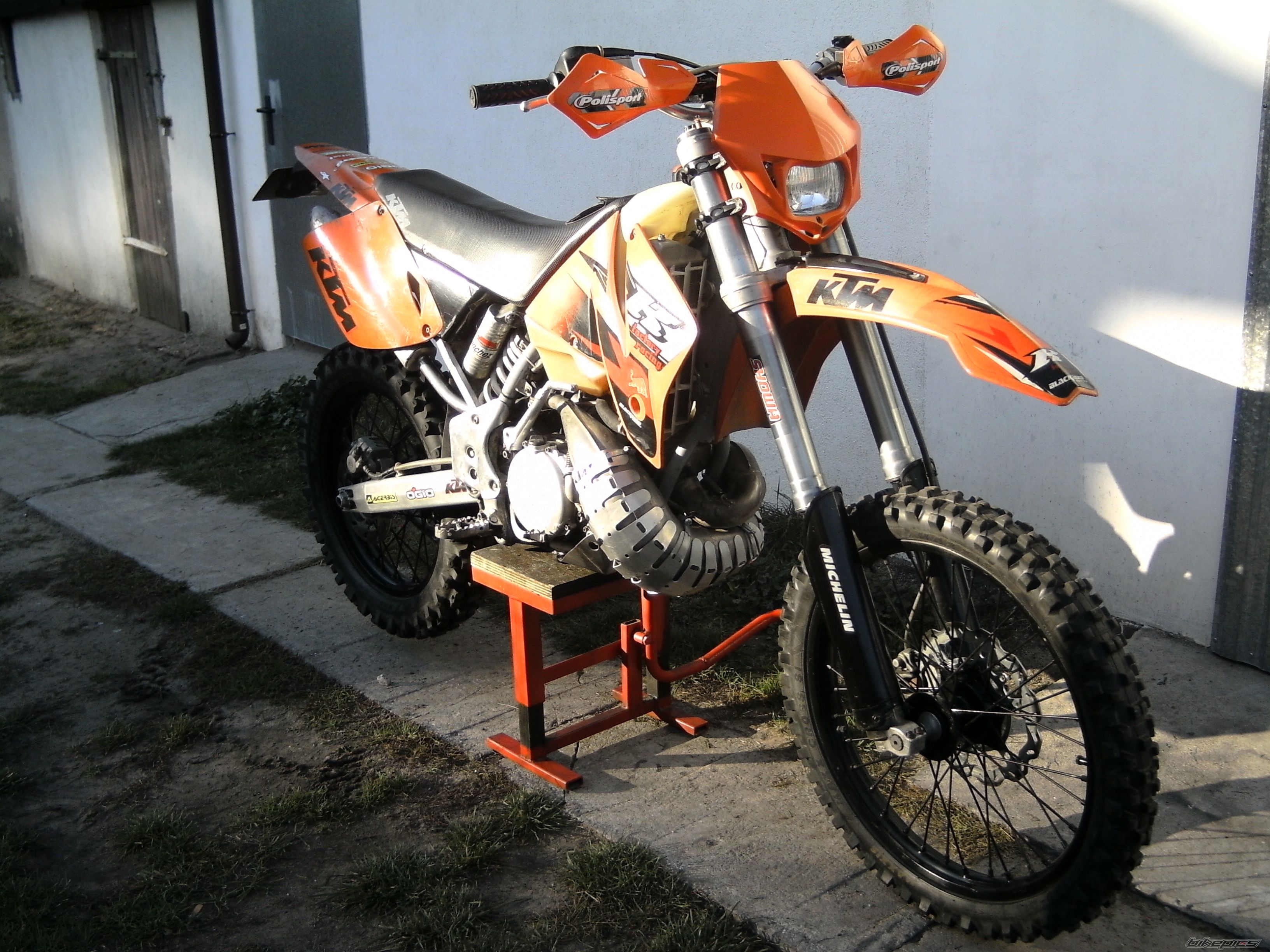 Photo 2280872