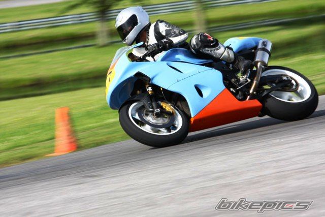 Photo 2280961