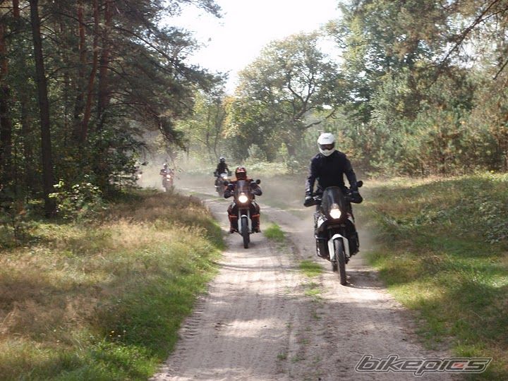 Photo 2281045