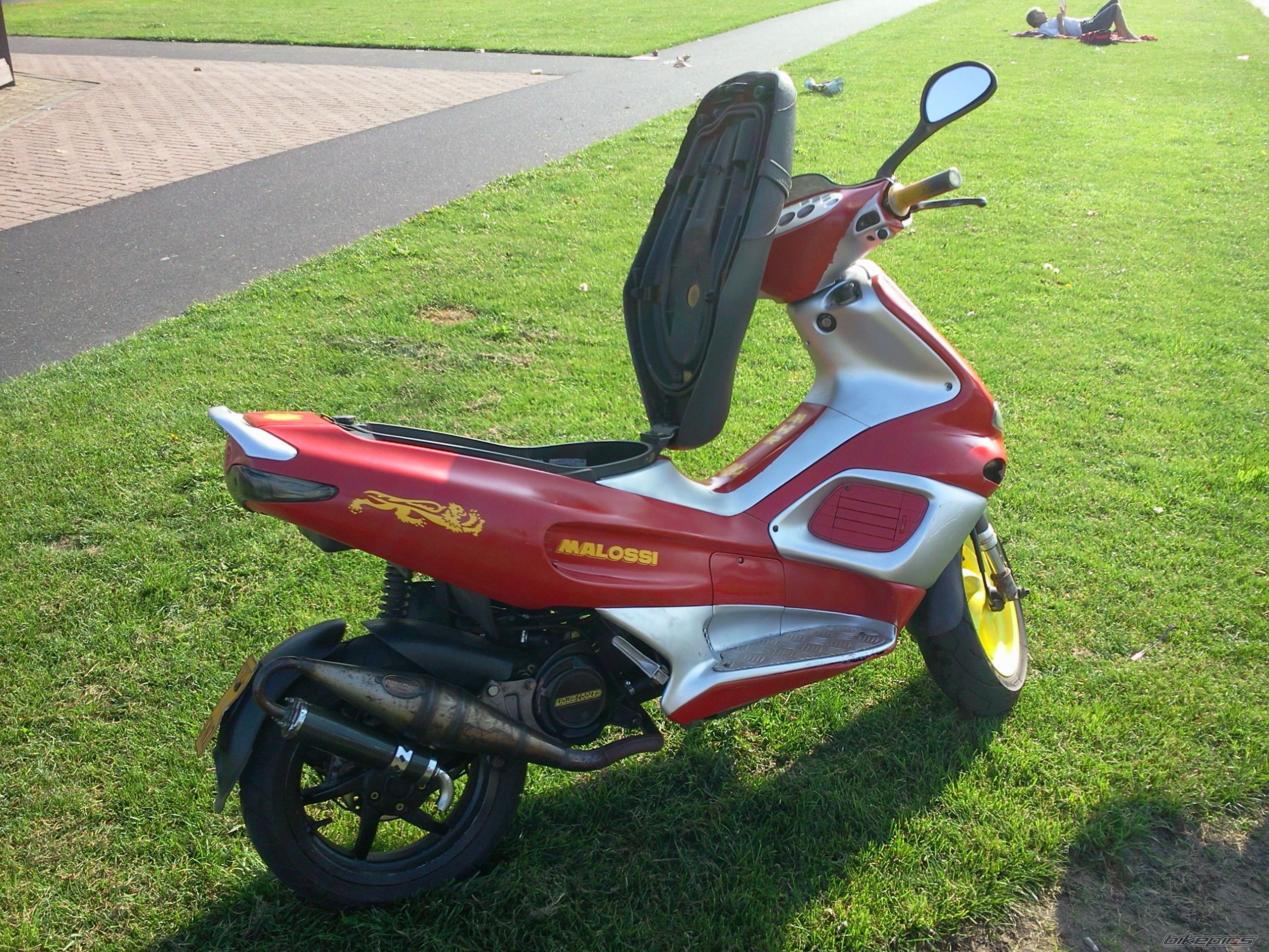 Photo 2281093
