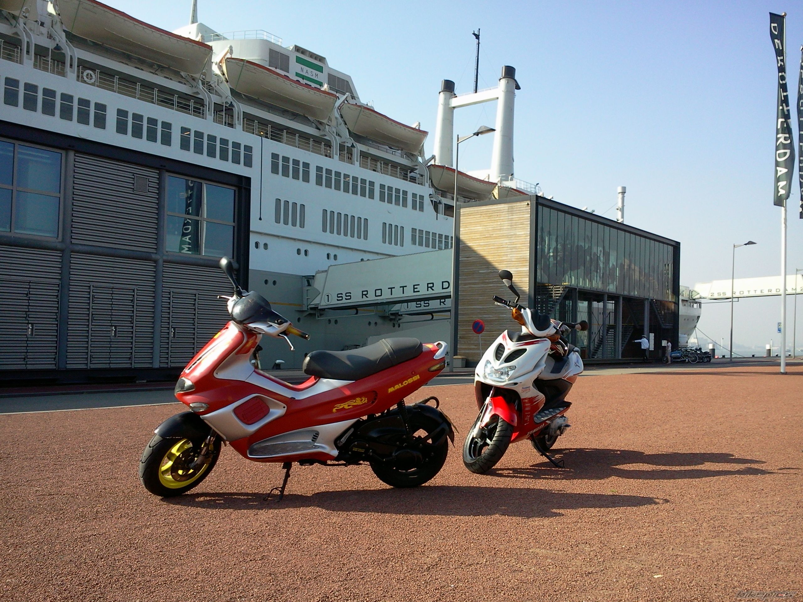 Photo 2281110