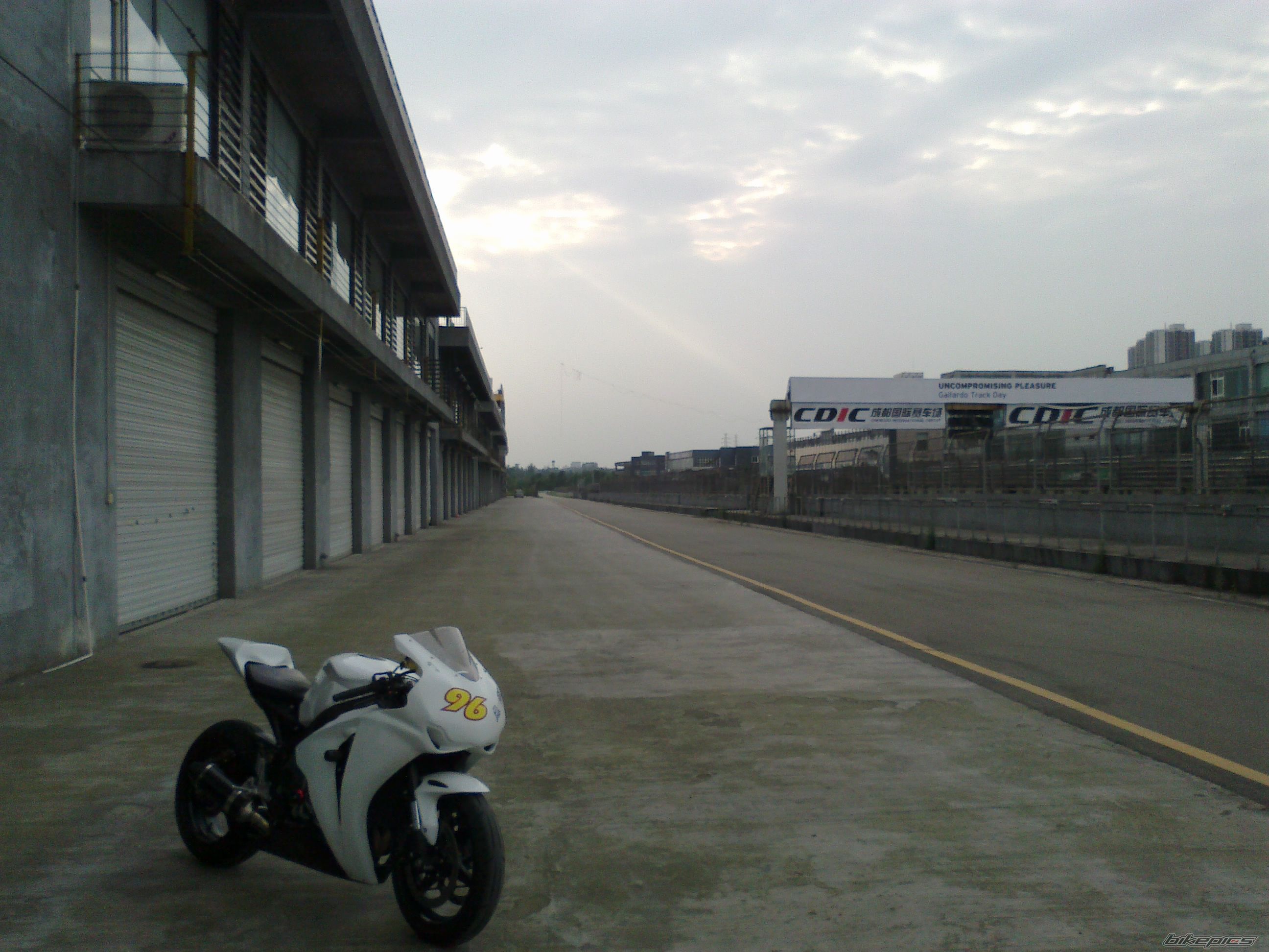 Bike Photo 2281696