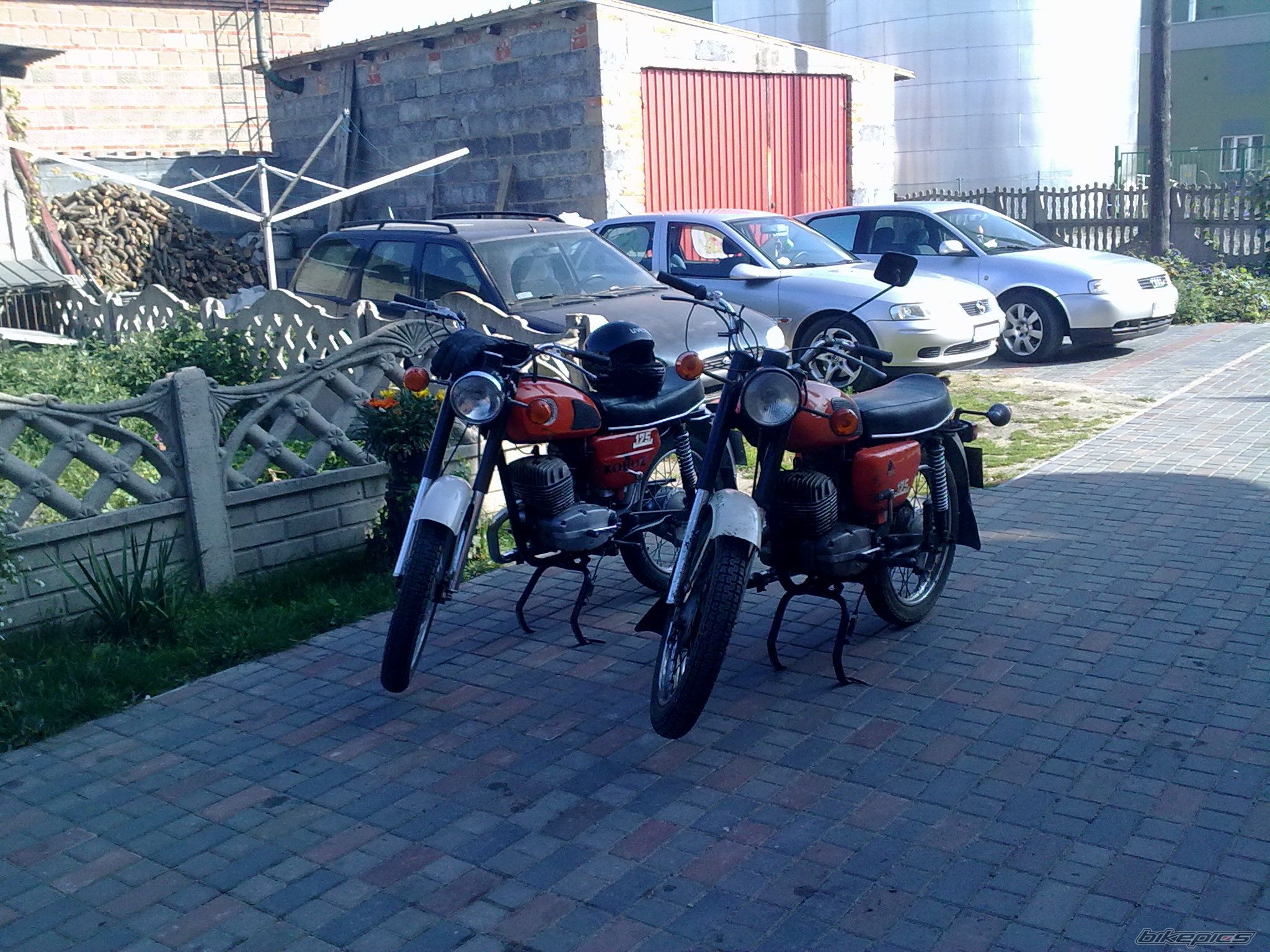 Photo 2281833