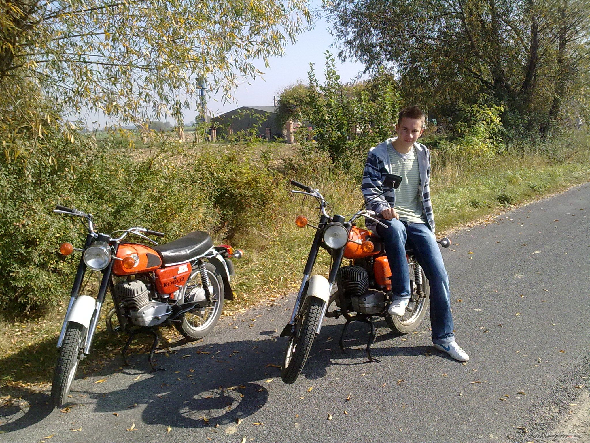 Photo 2281840