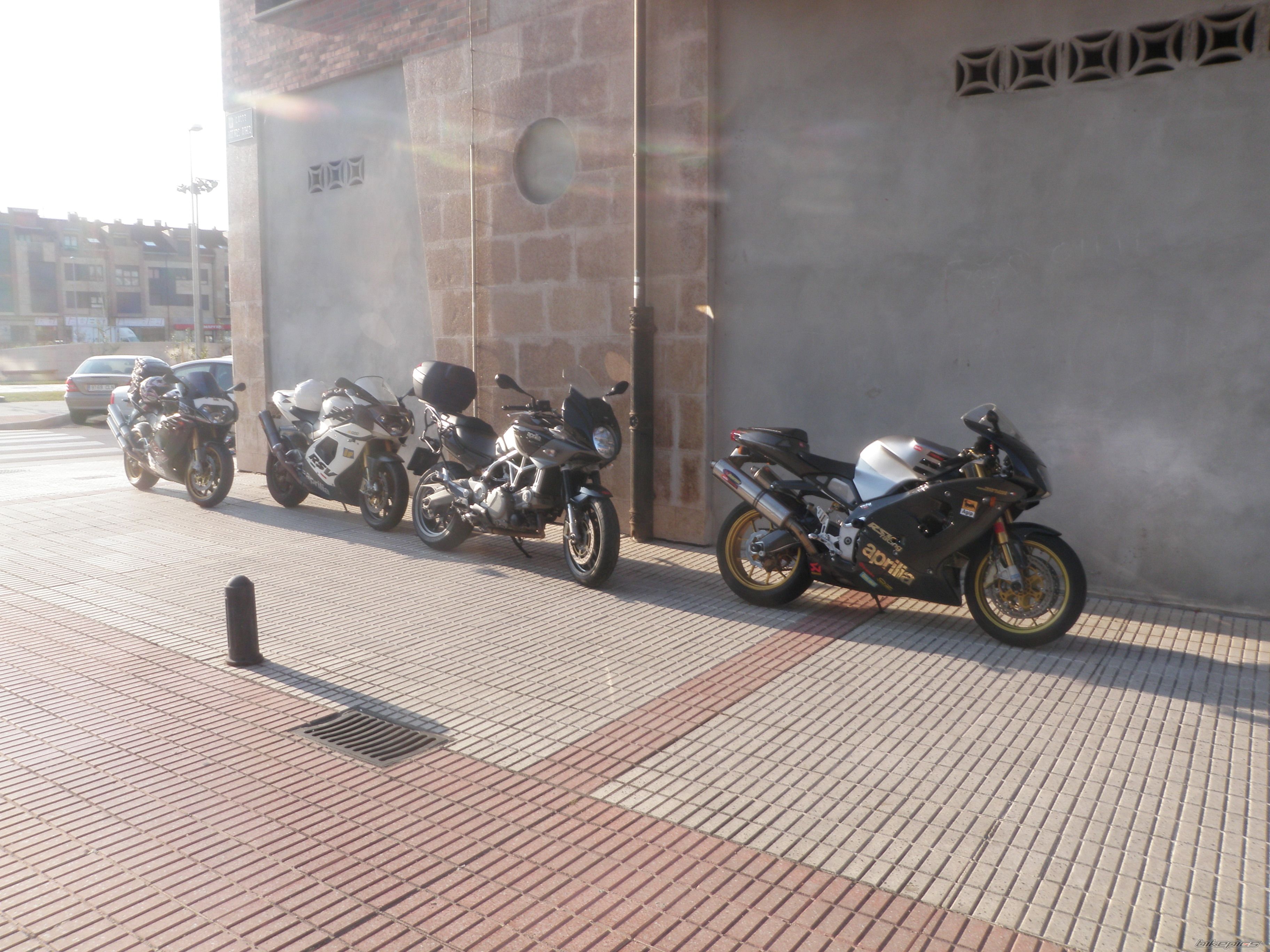 Photo 2287216
