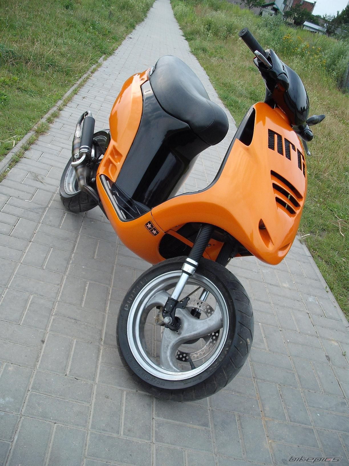 Photo 2287375