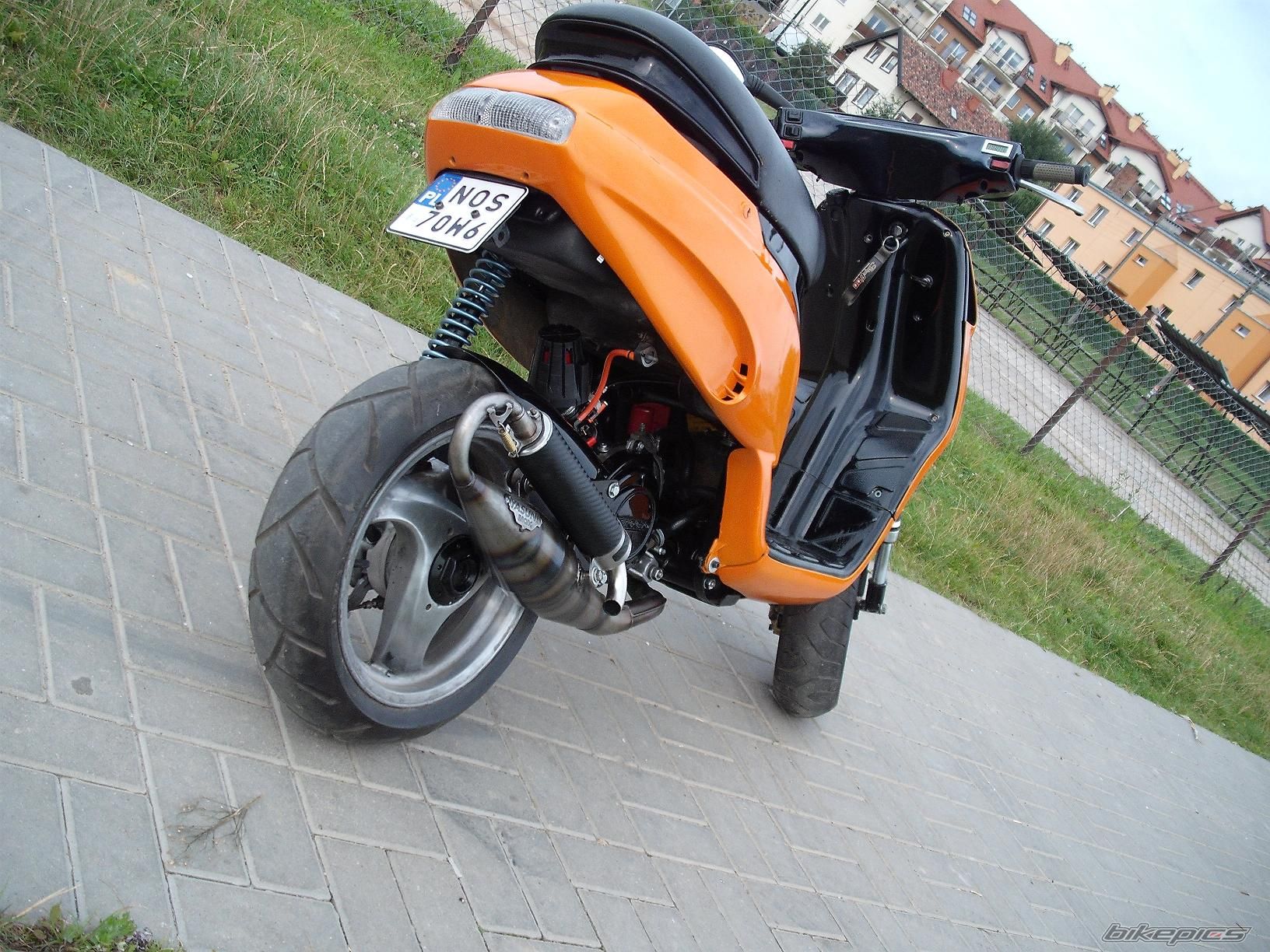 Photo 2287376