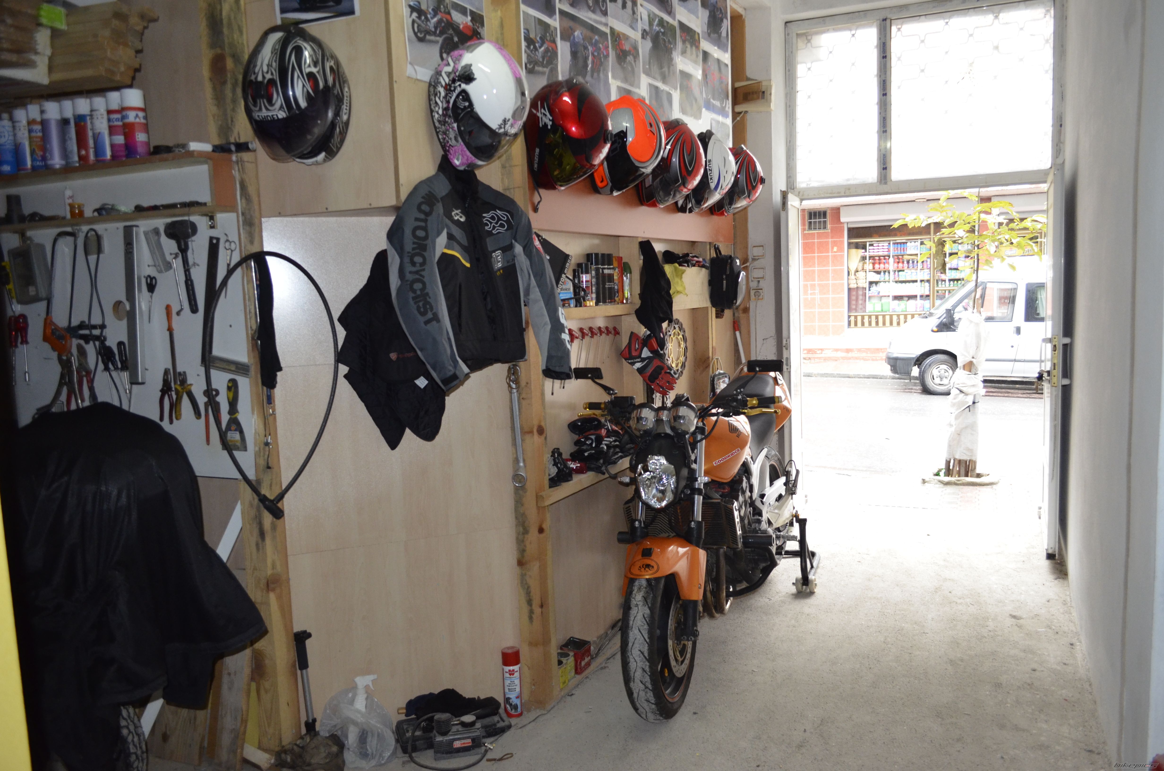 Photo 2287456