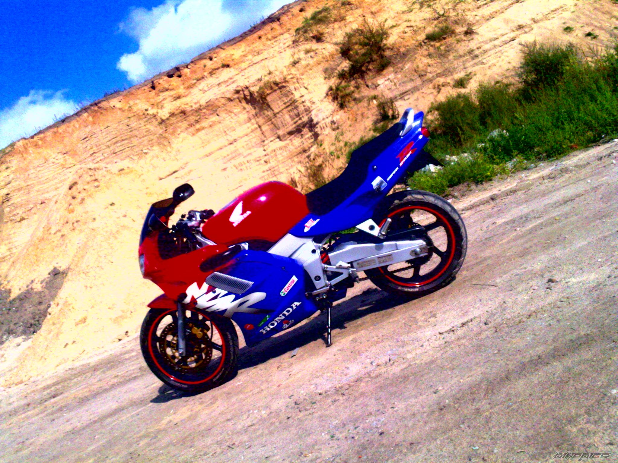 Photo 2288898