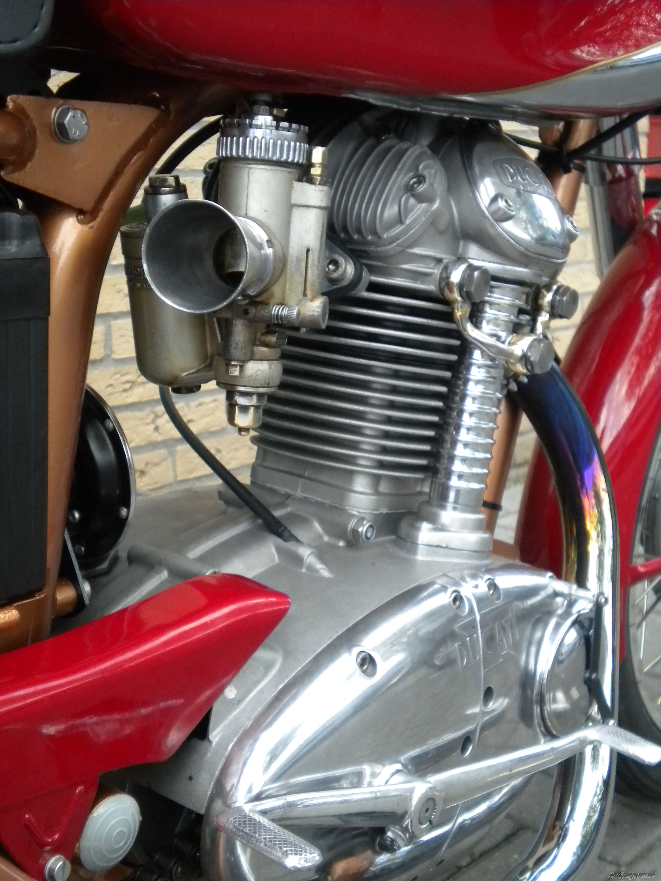 Photo 2289760