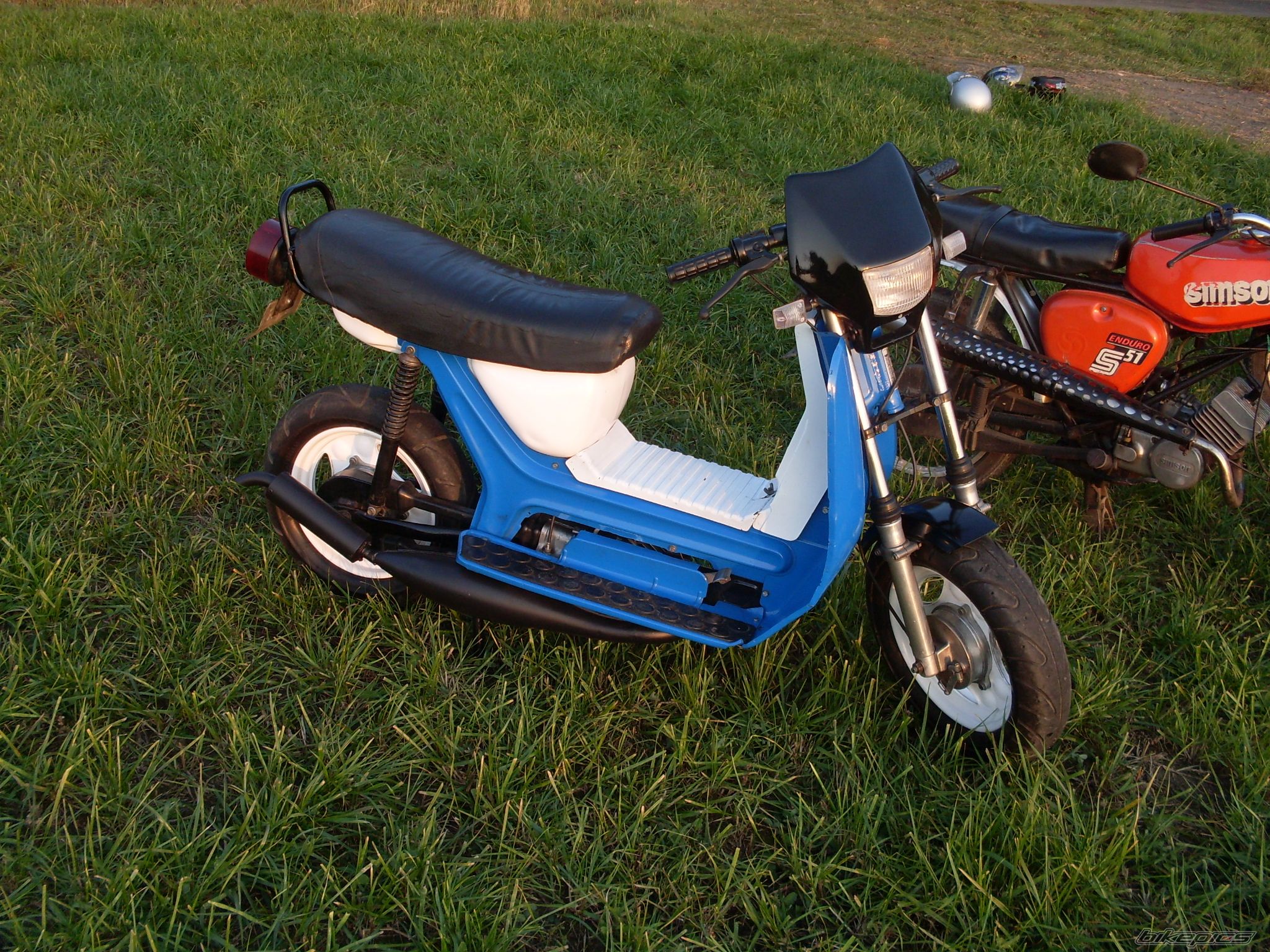 Photo 2293442