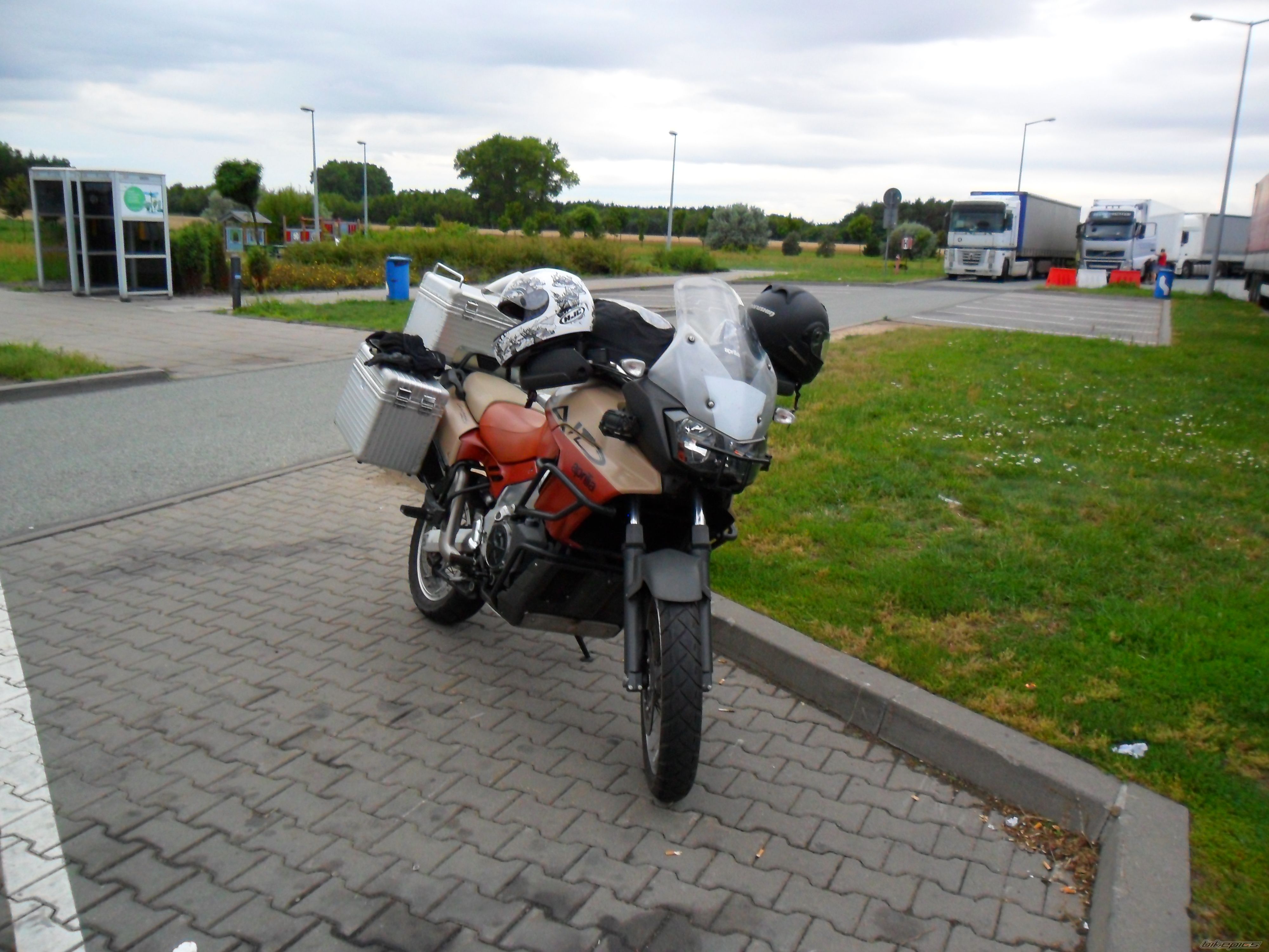 Photo 2295559