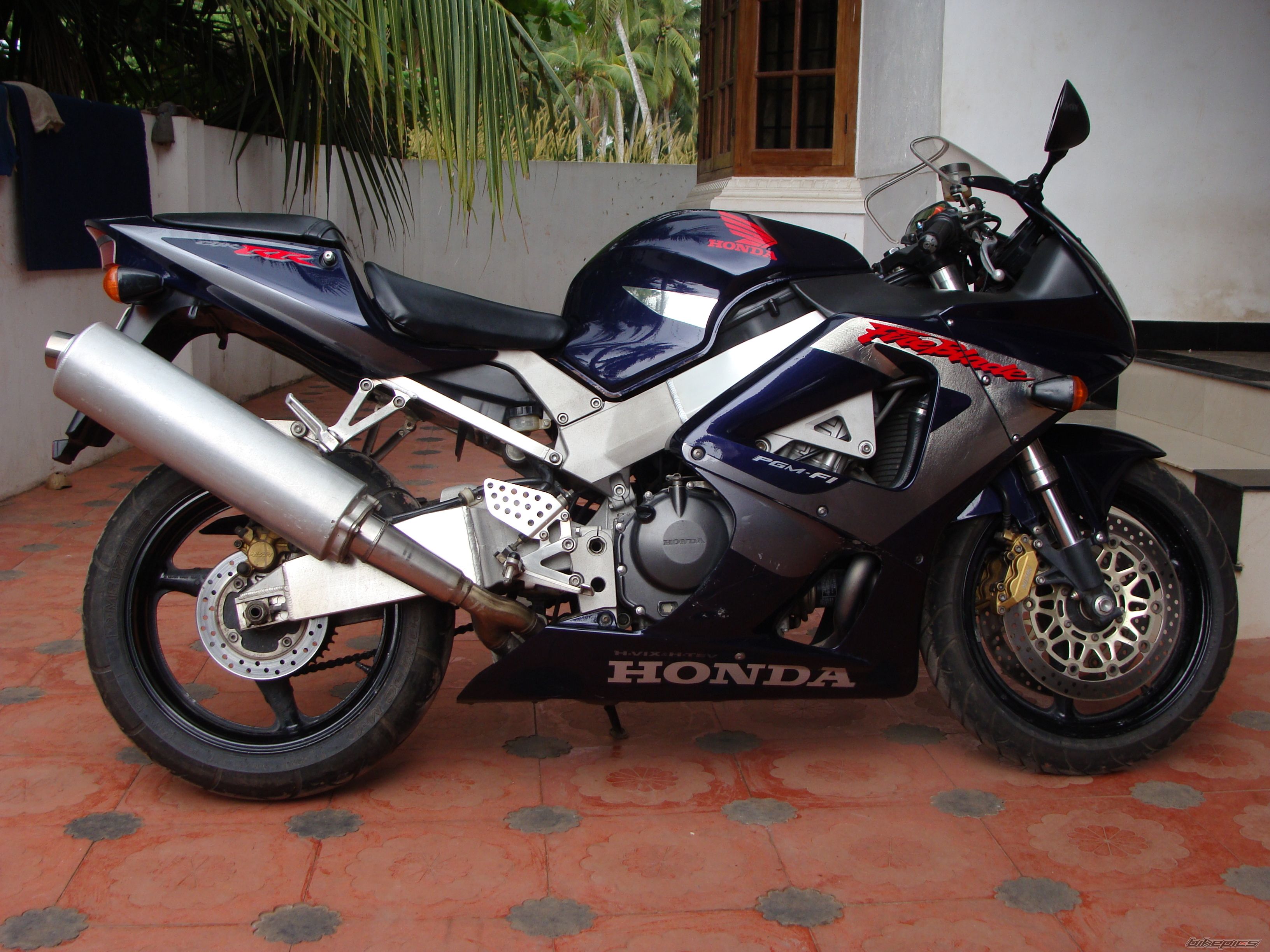 Bike Photo 2295681