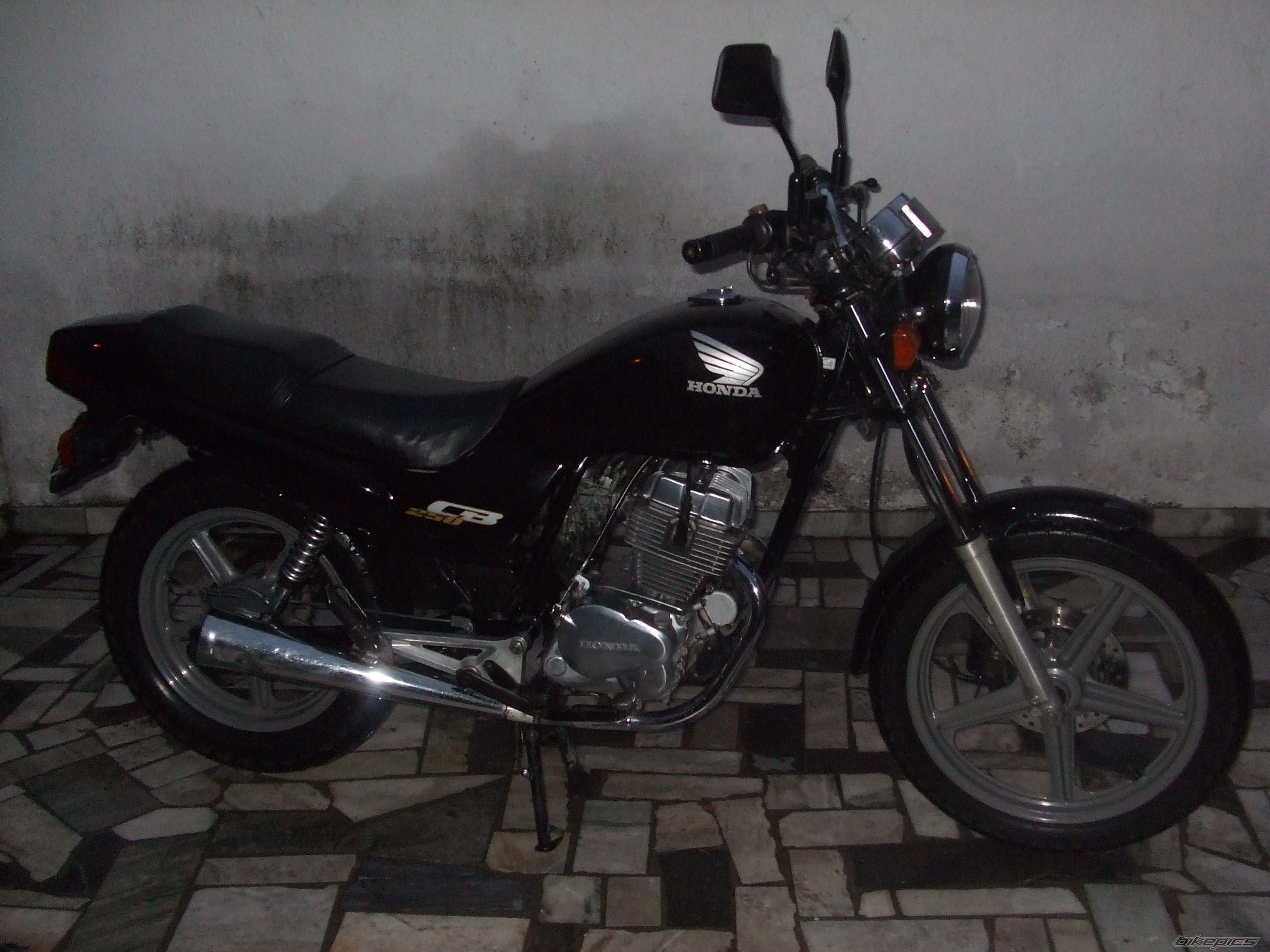 Bike Photo 2296386