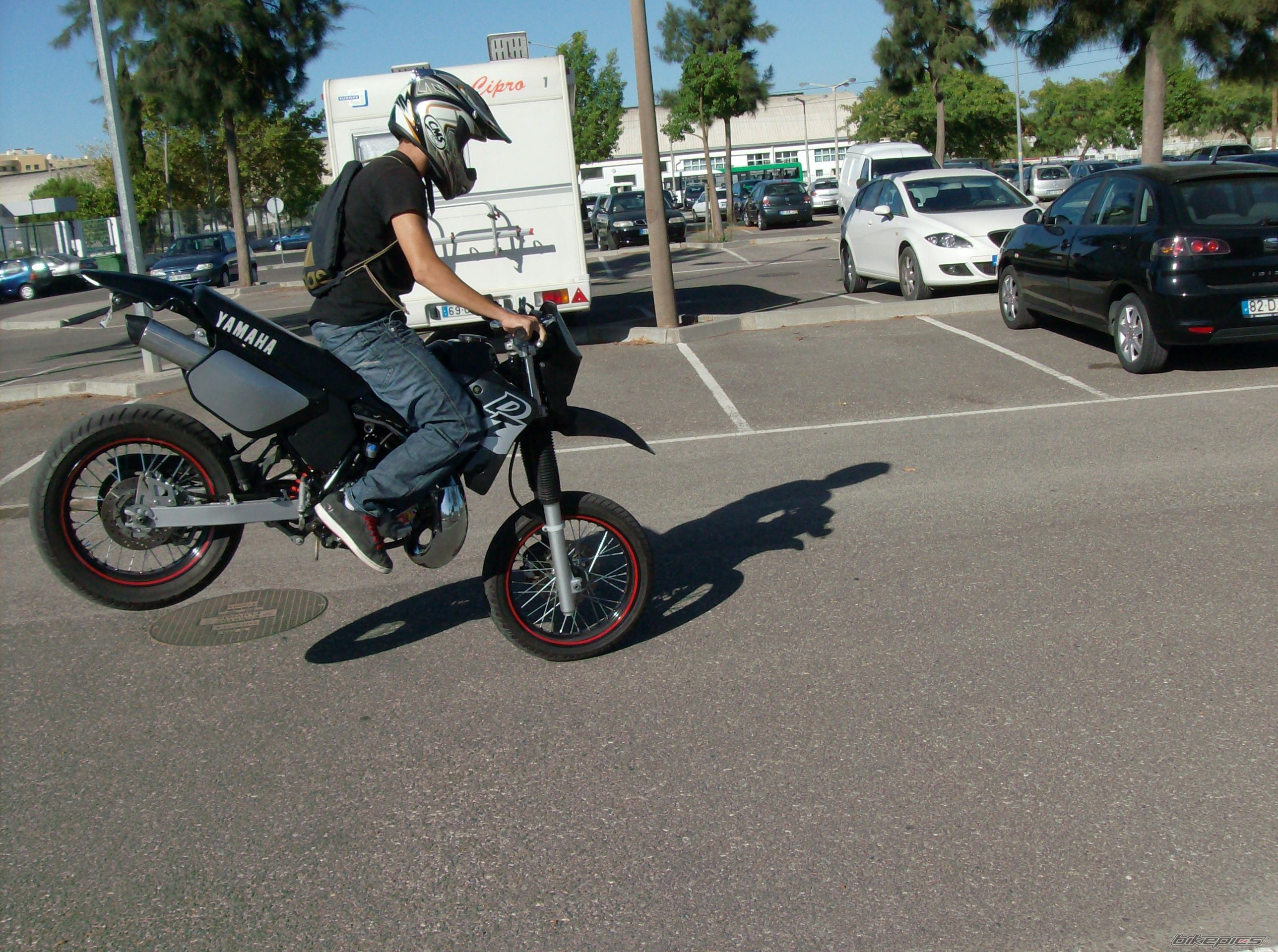 Photo 2296475