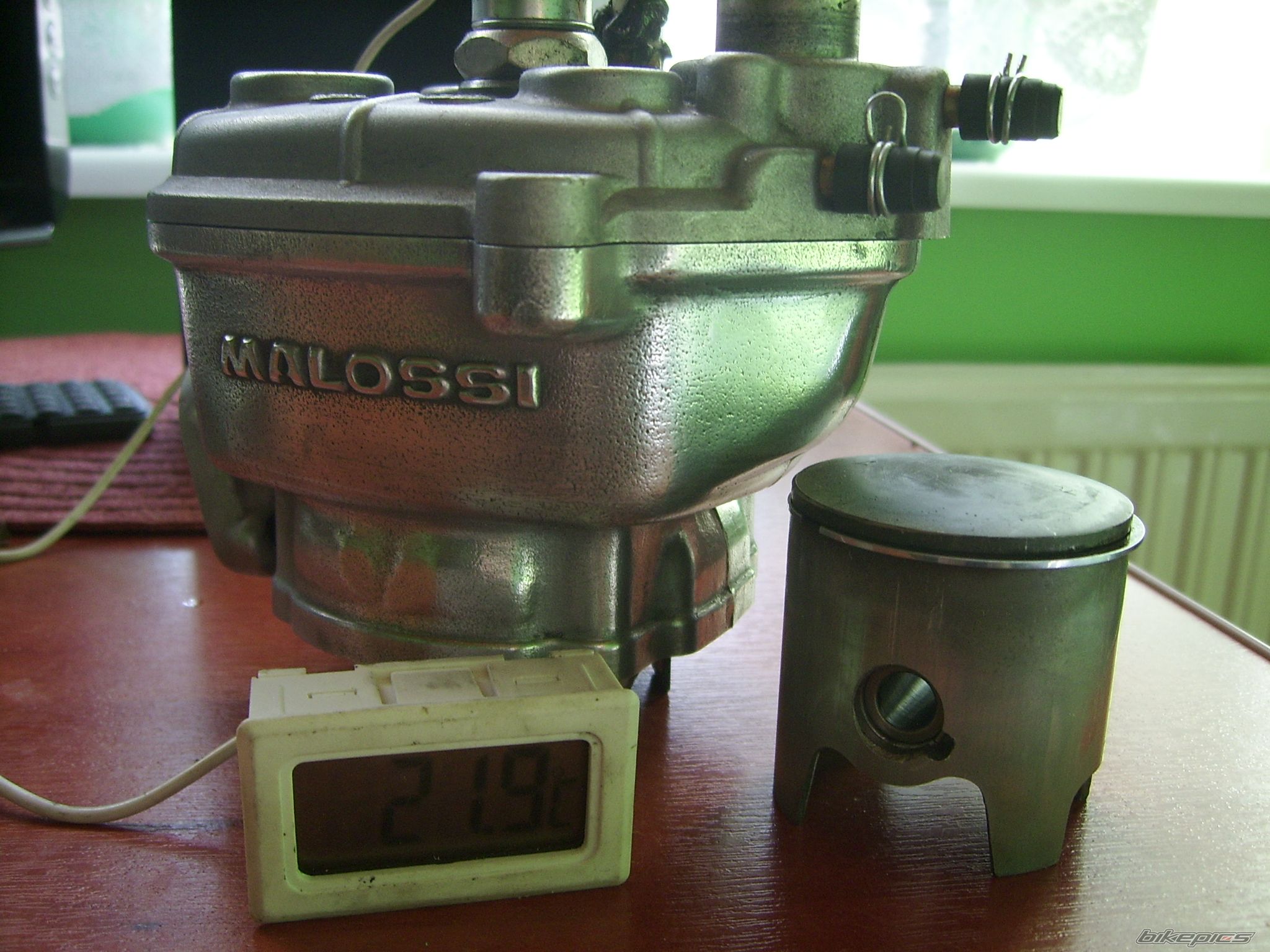 Photo 2297585