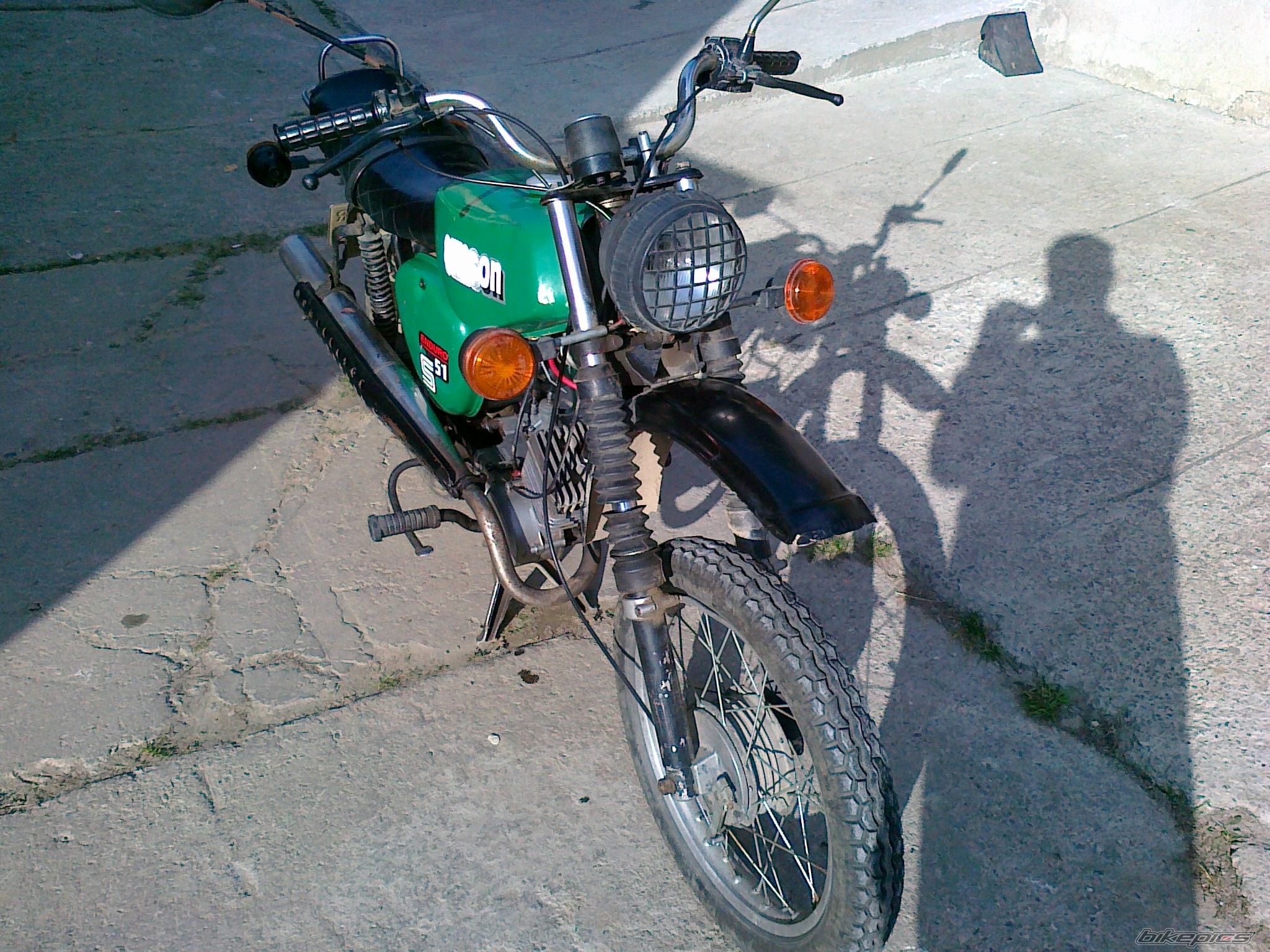 Photo 2298106