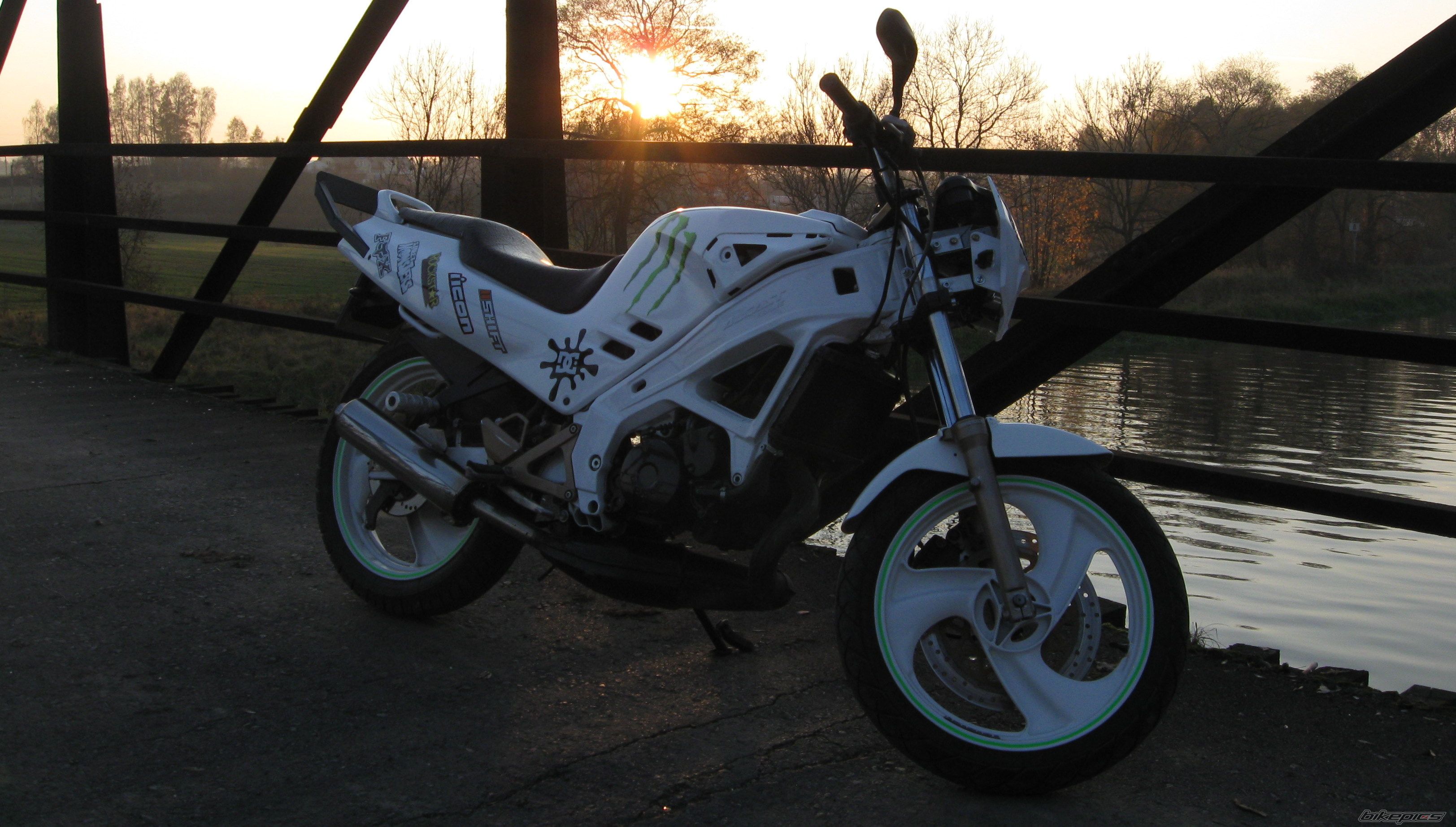 Photo 2298269