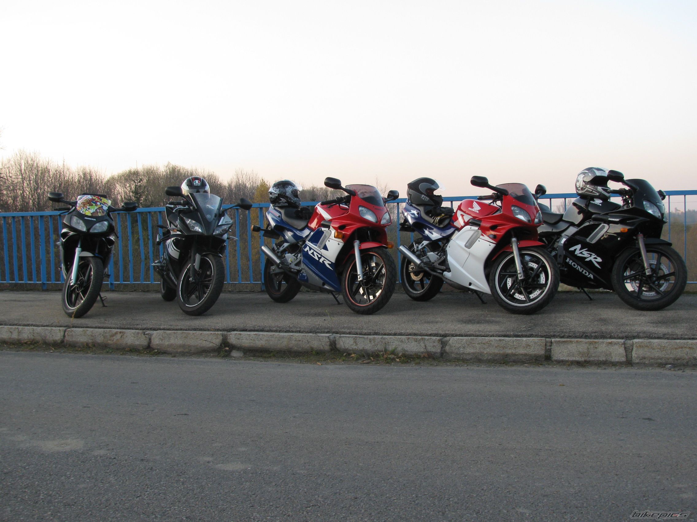 Photo 2298378