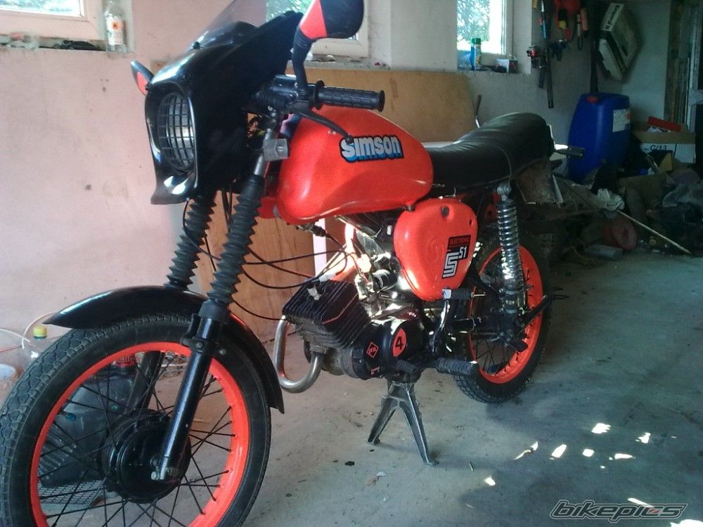 Photo 2298408