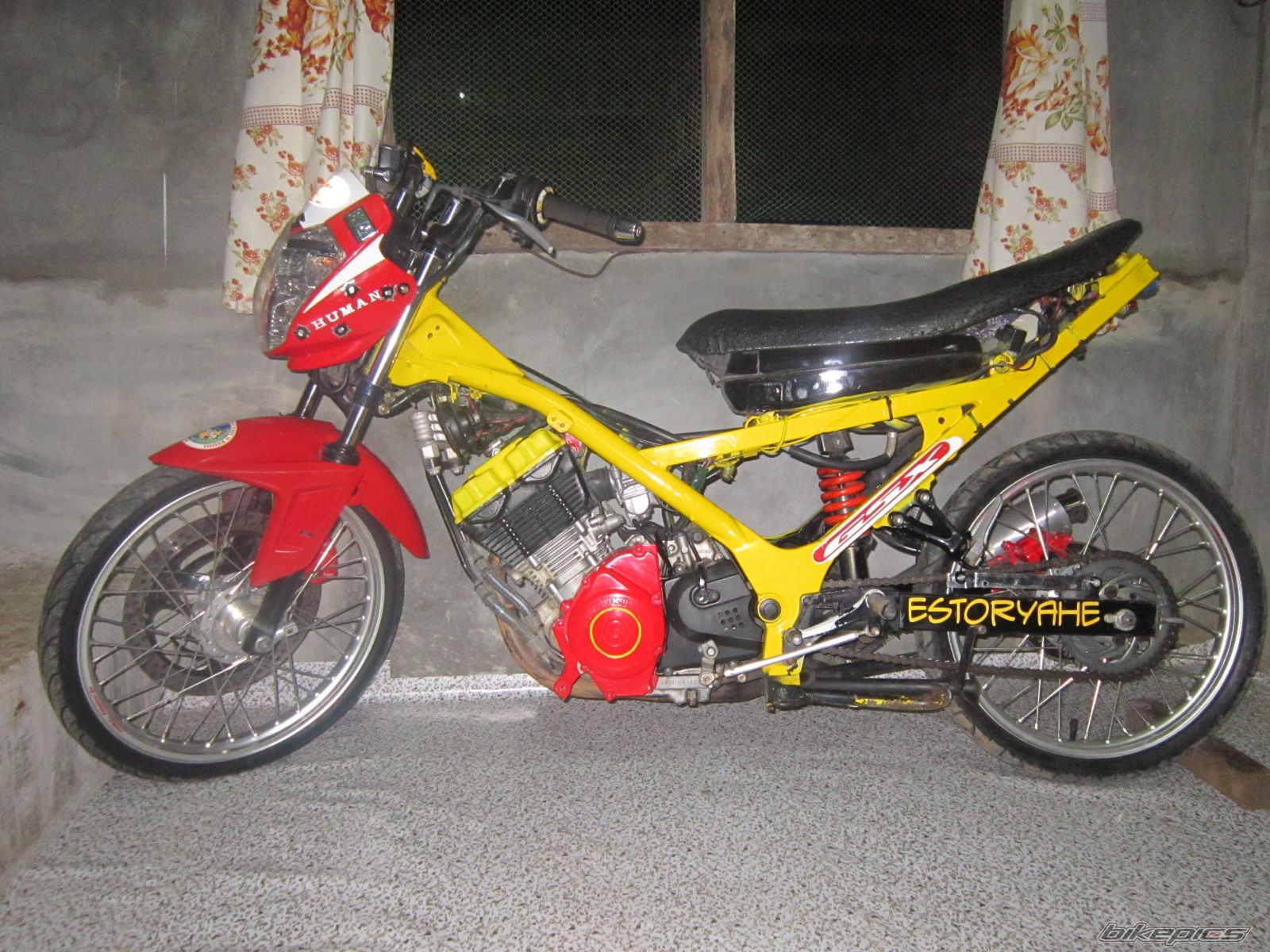Photo 2298853