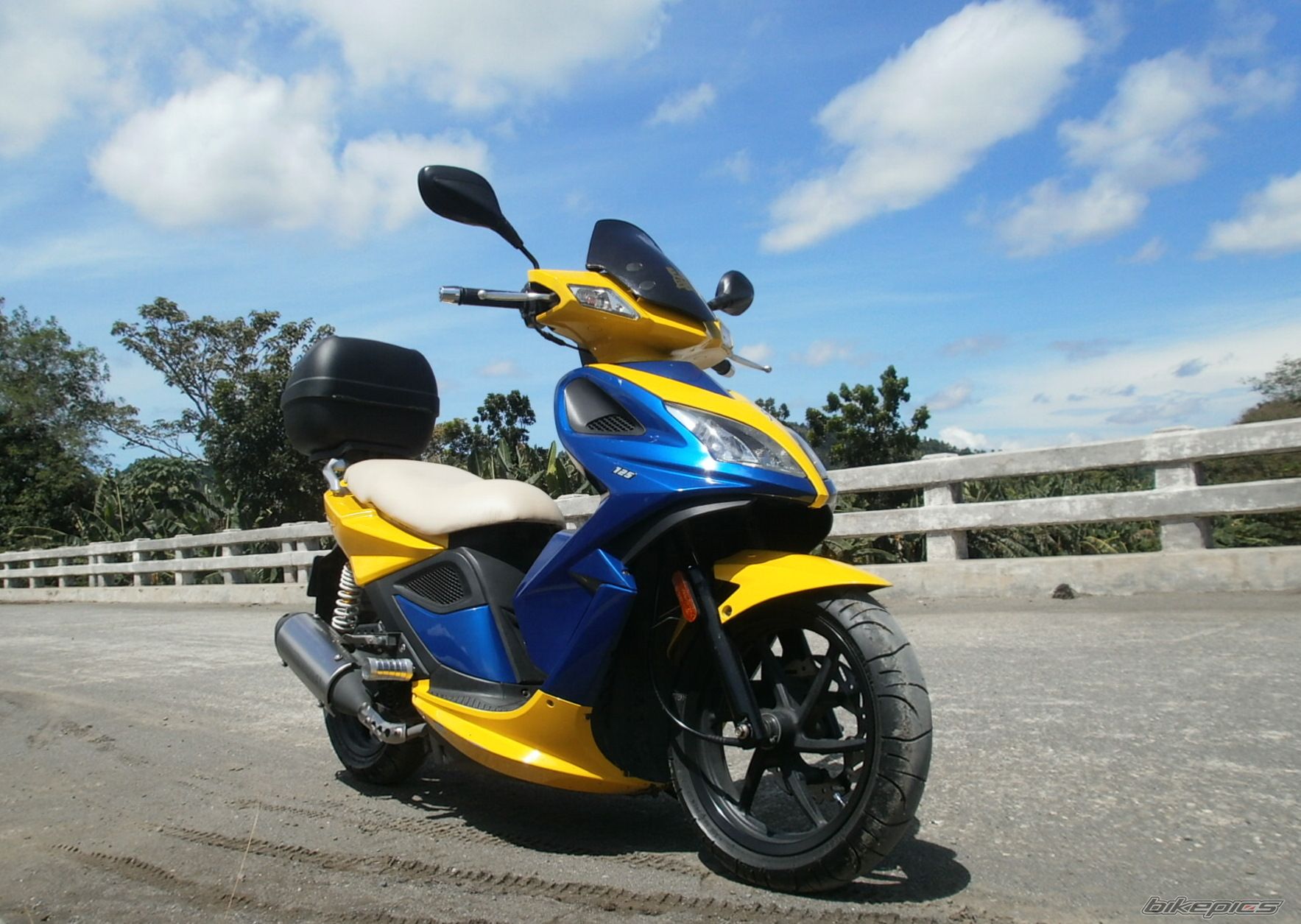 Photo 2298892