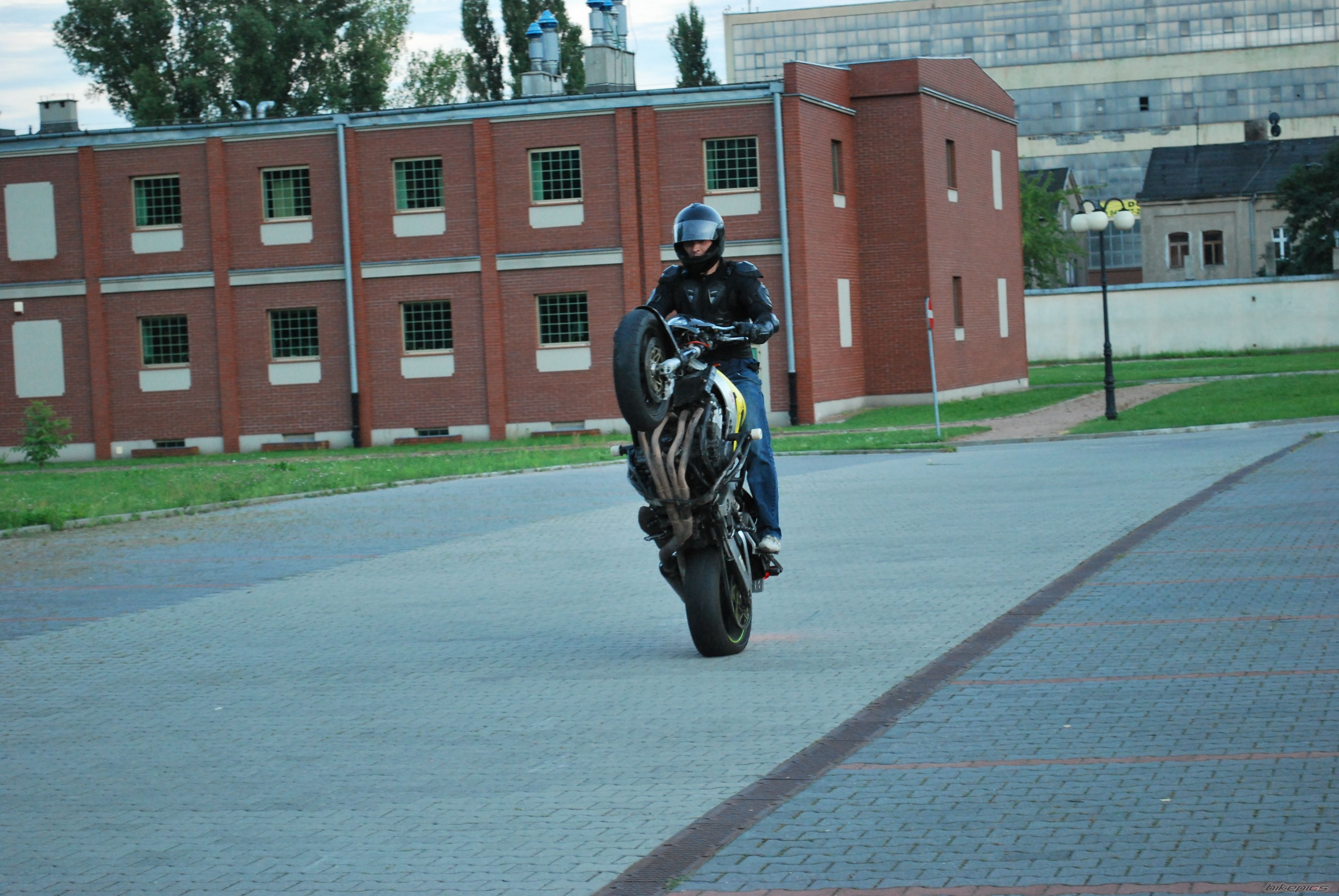 Photo 2299054