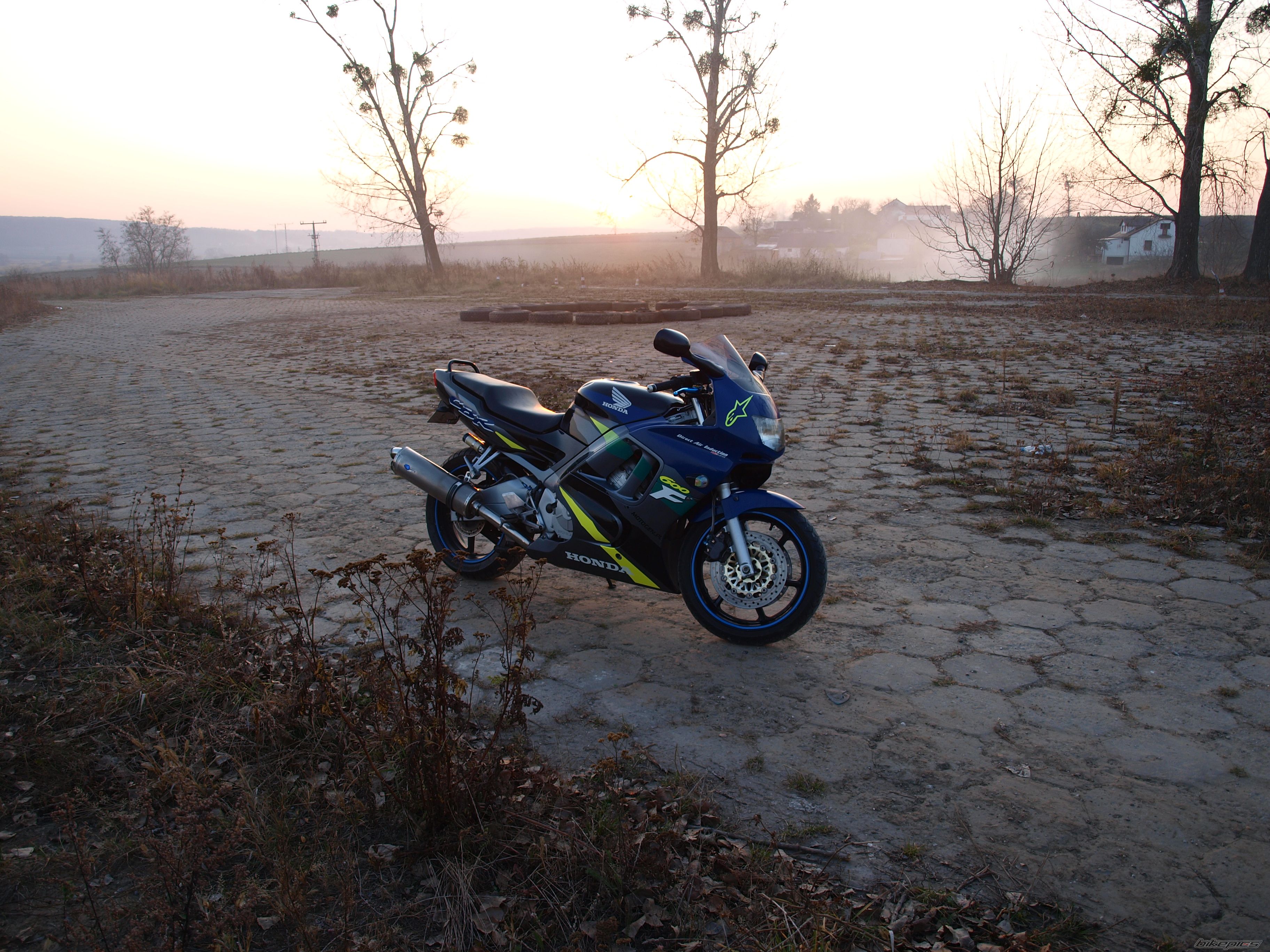 Bike Photo 2299329