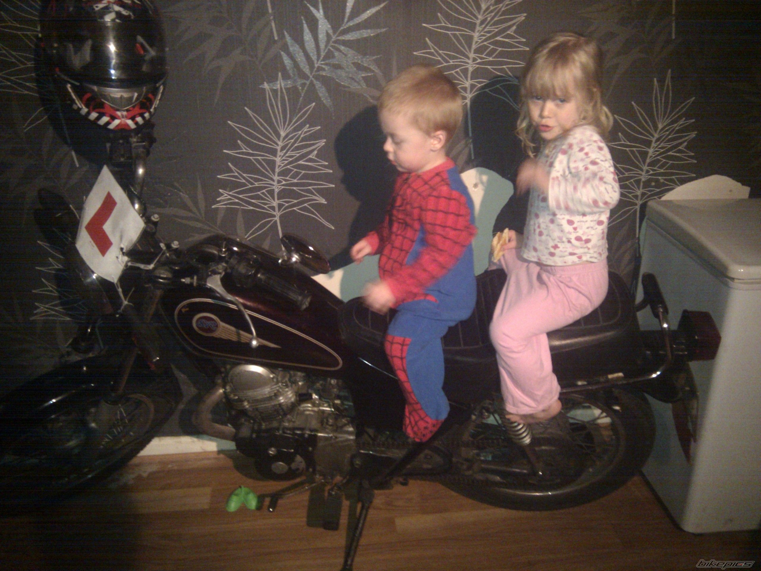 Photo 2299831