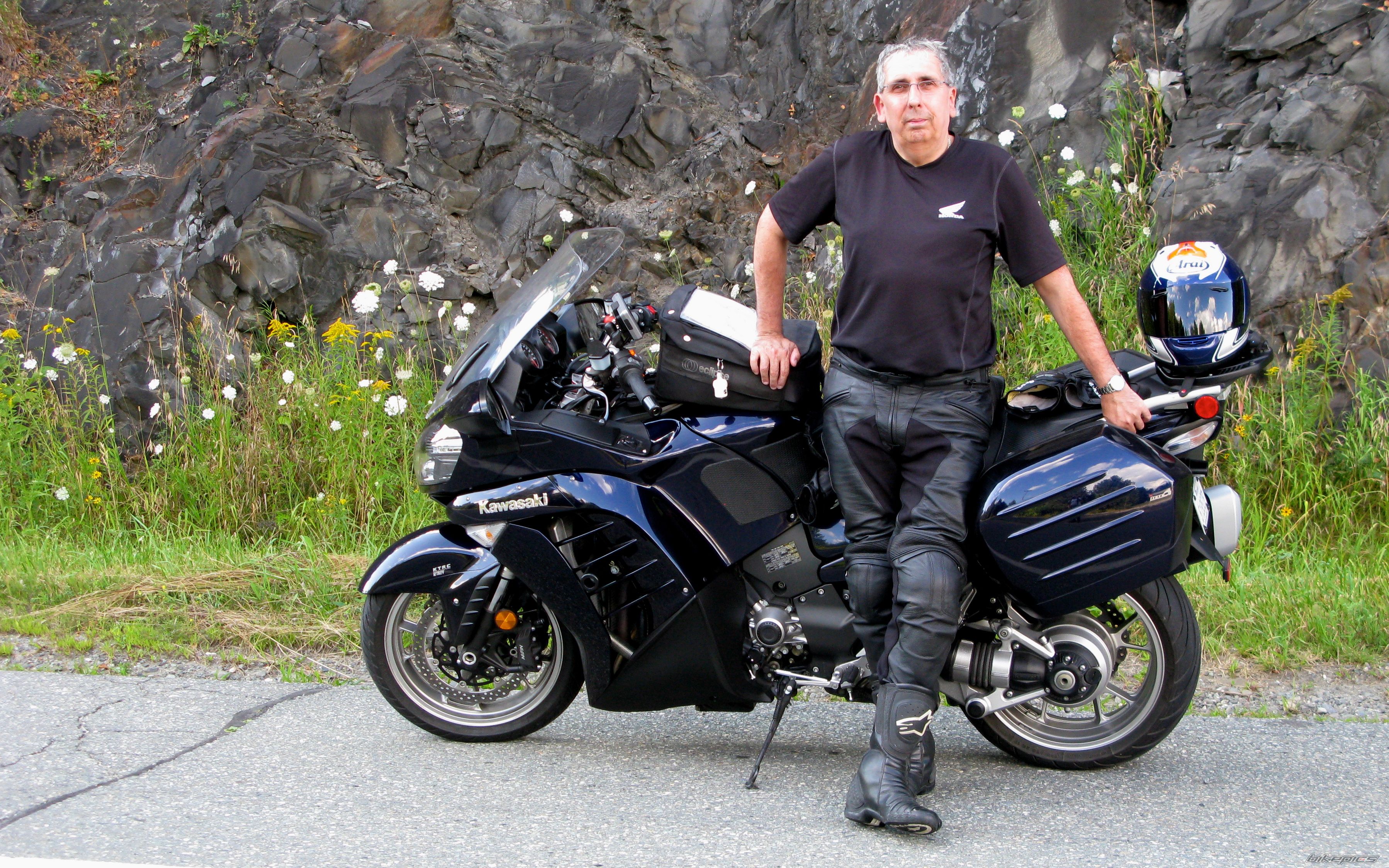 Bike Photo 2300071