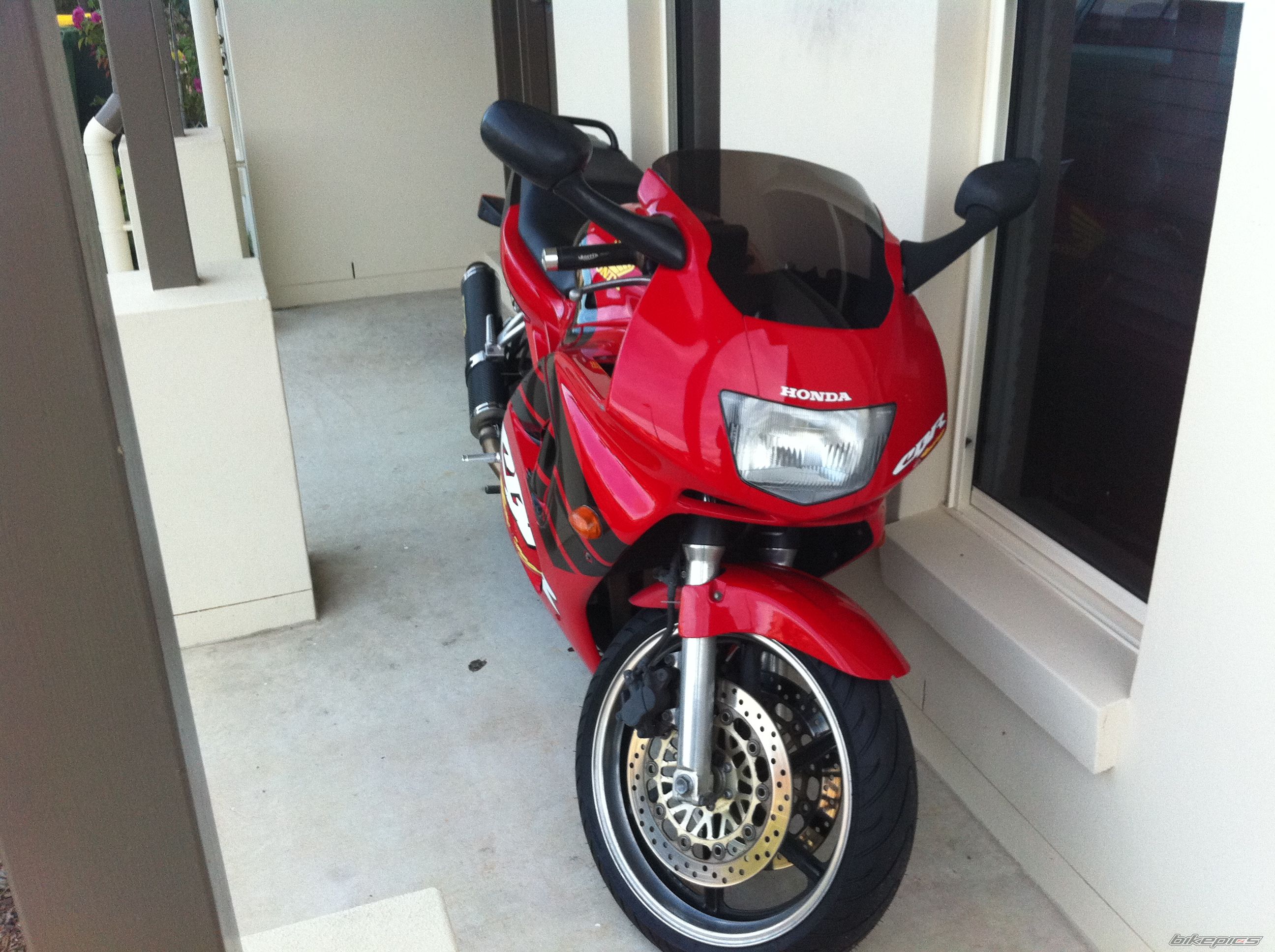 Photo 2300099
