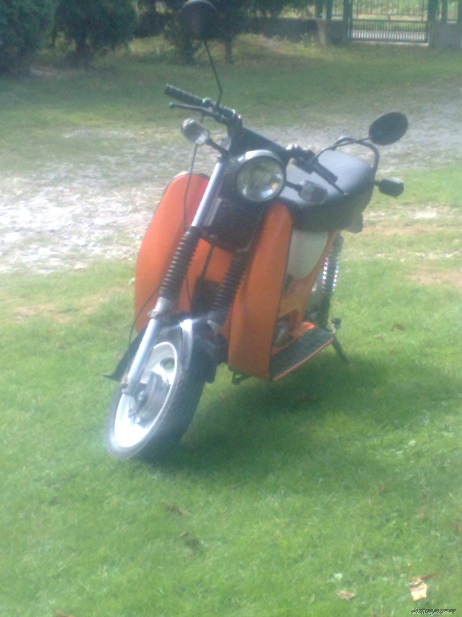 Photo 2303688