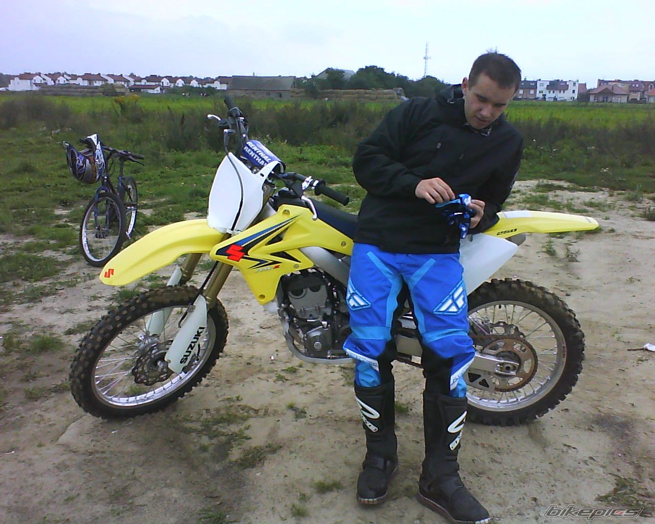 Photo 2303872