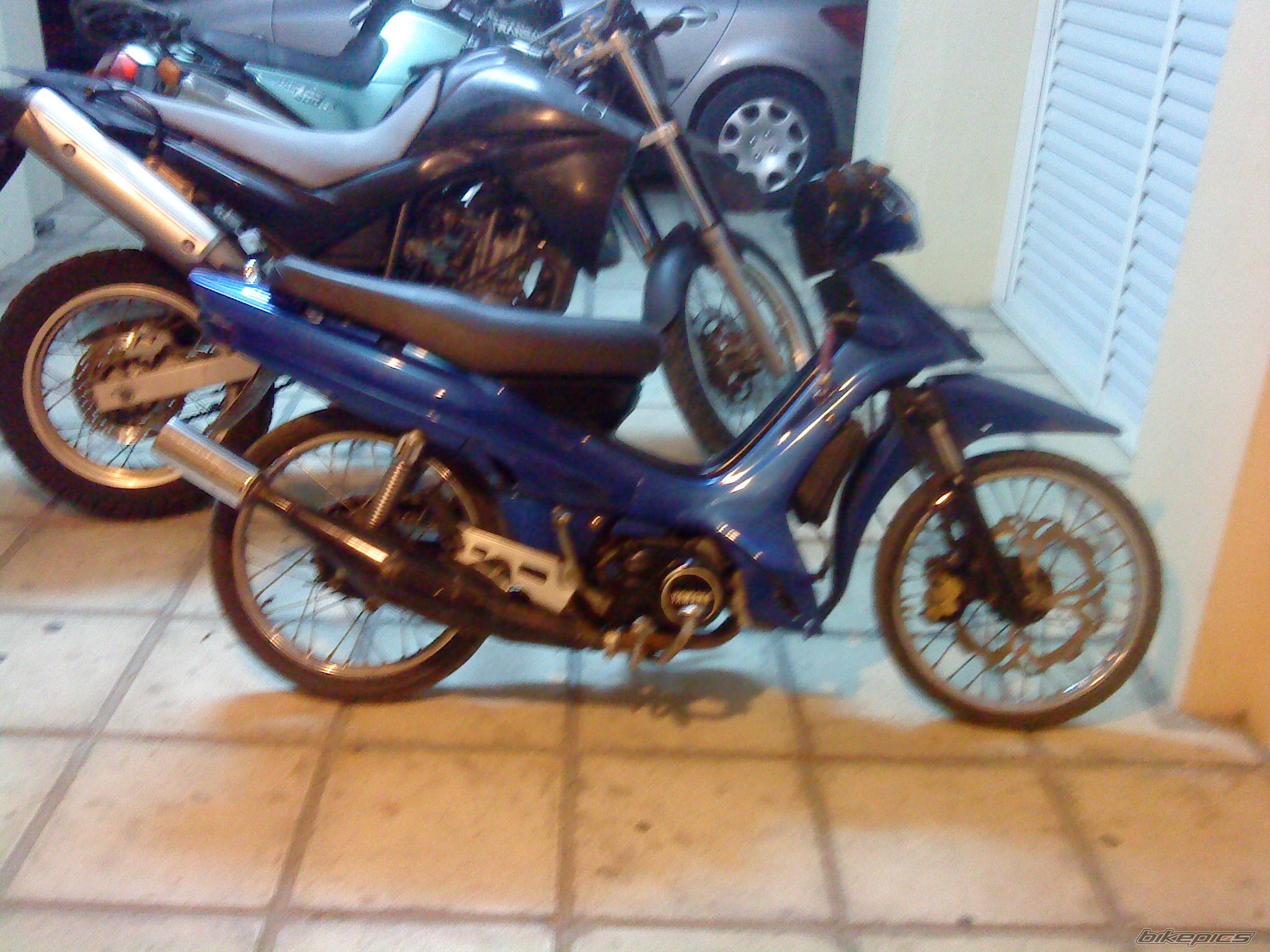 Photo 2304335