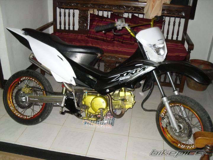 Photo 2304656