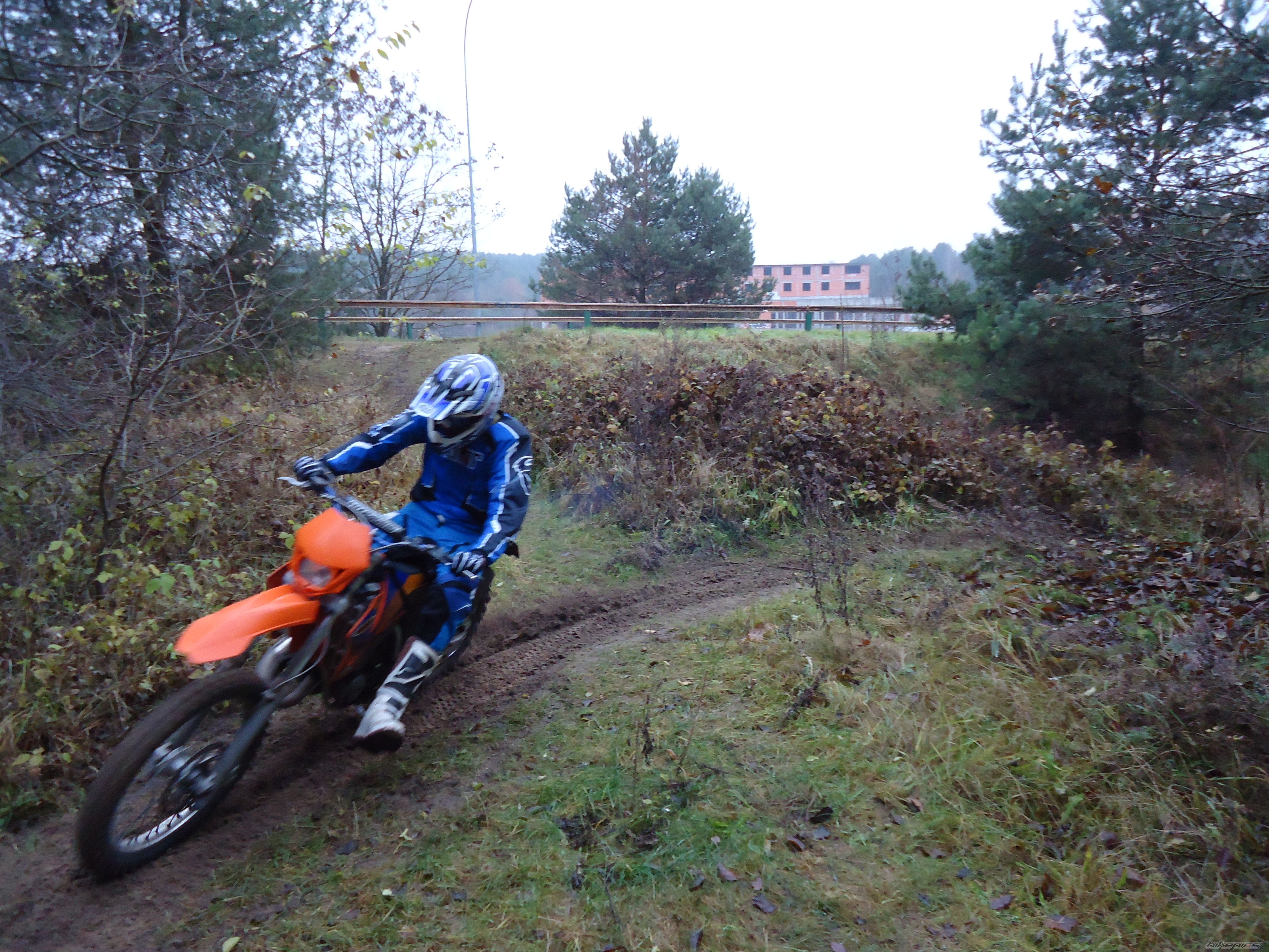 Photo 2304753