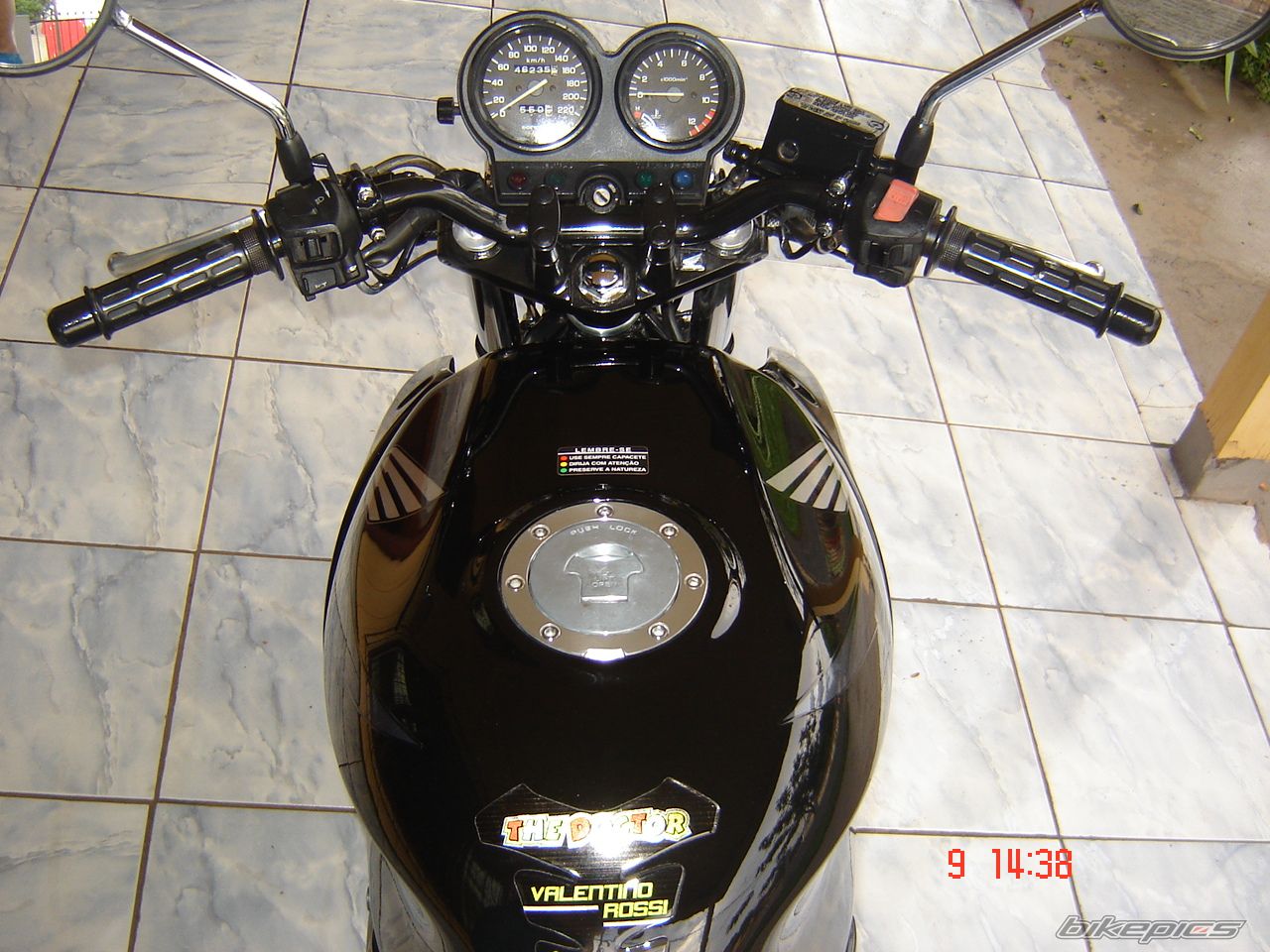 Photo 2305874
