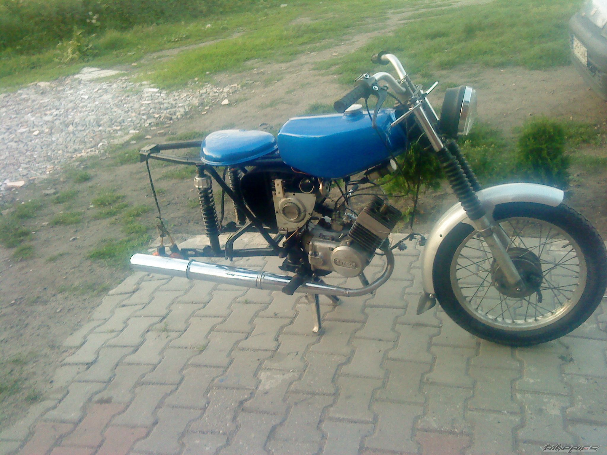 Photo 2305905