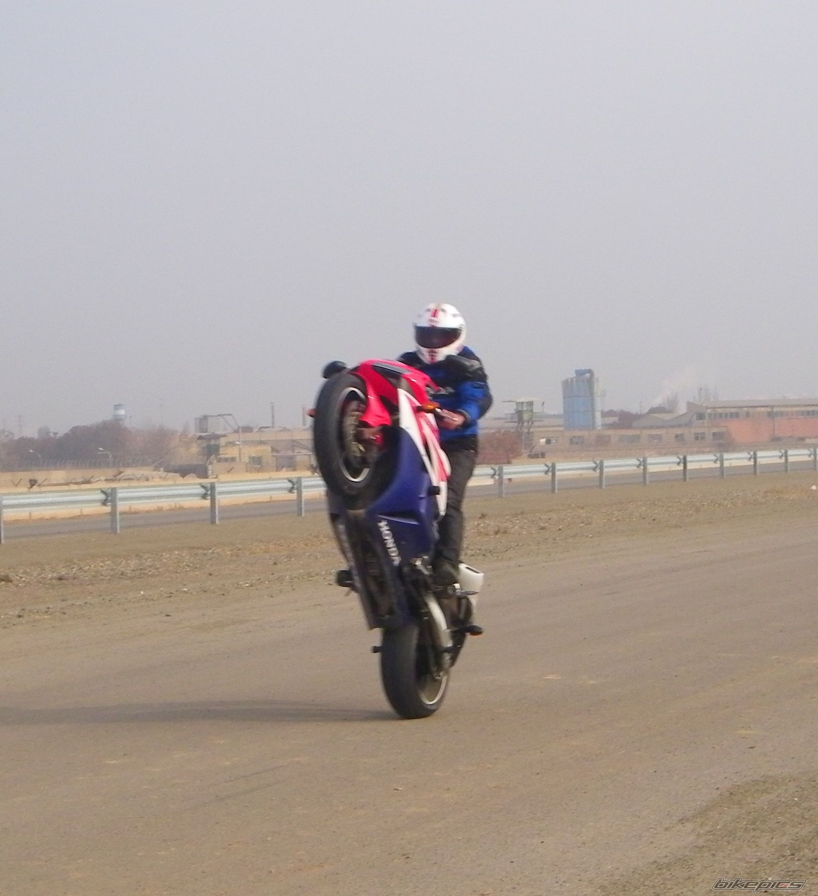 Bike Photo 2307232
