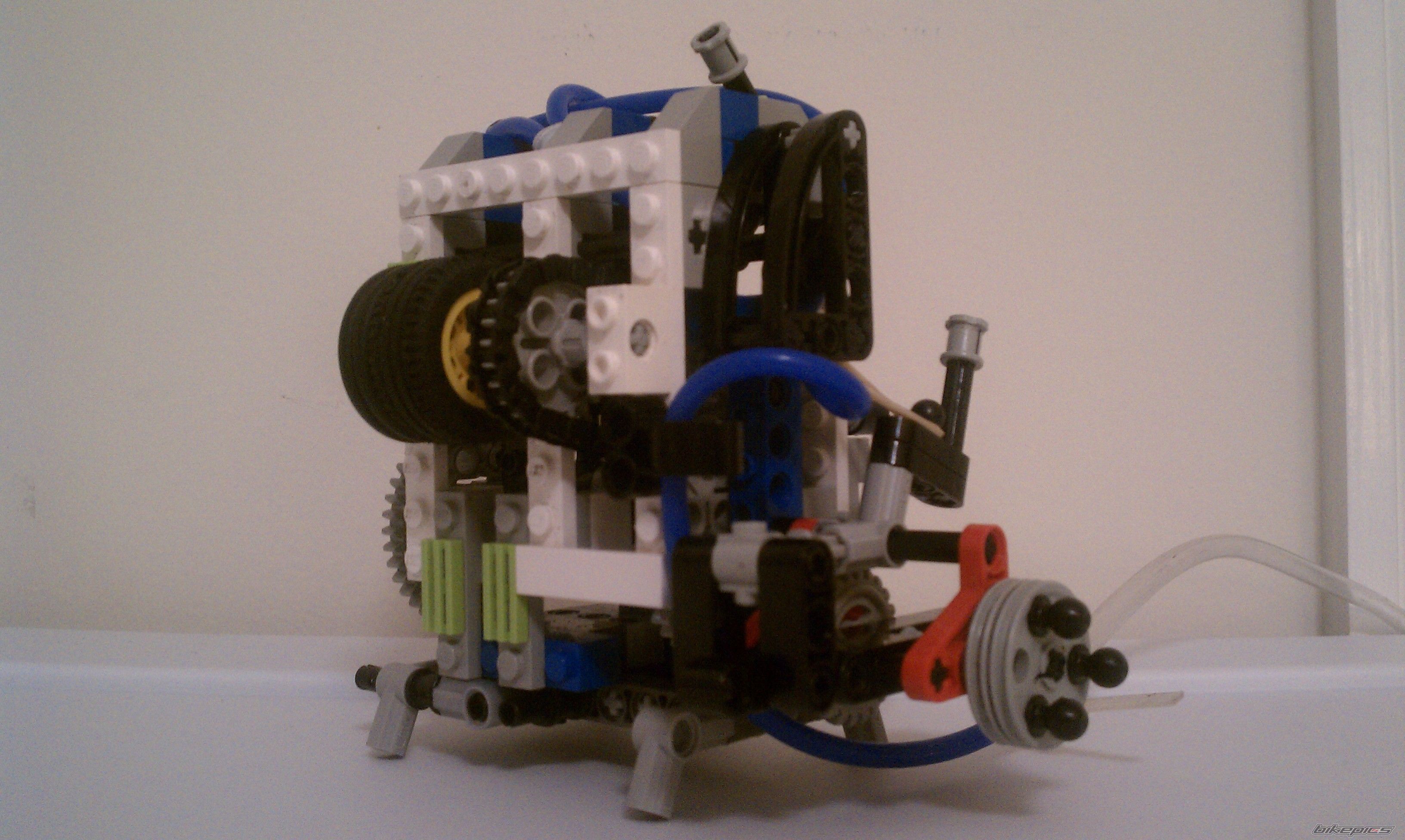 Photo 2308858