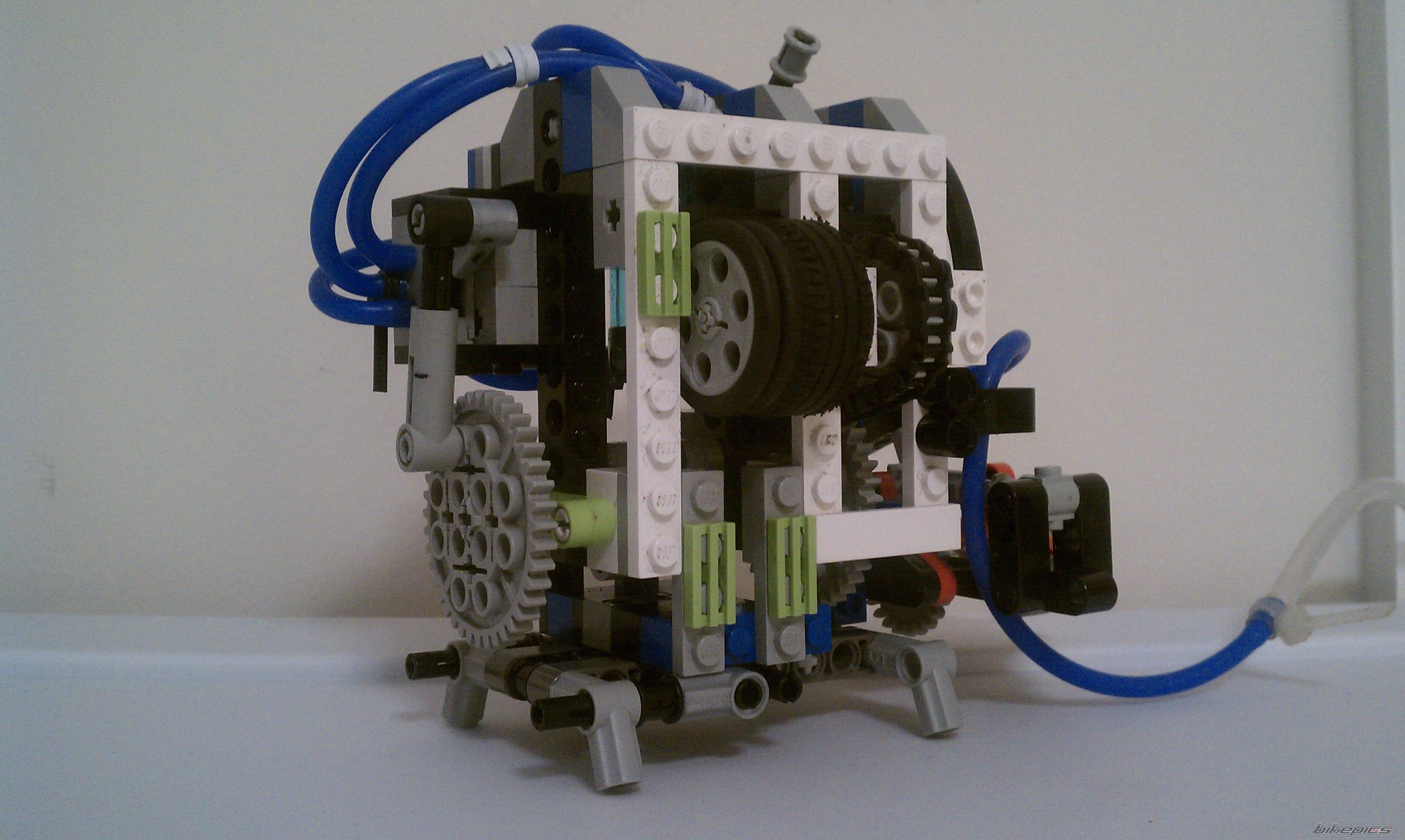 Photo 2308866