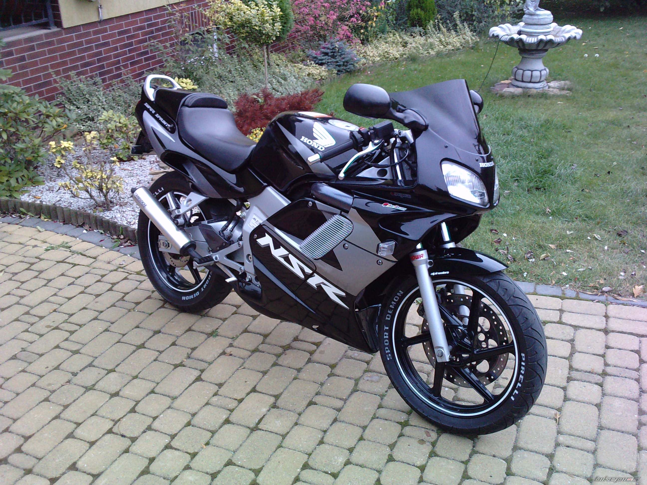 Photo 2312895