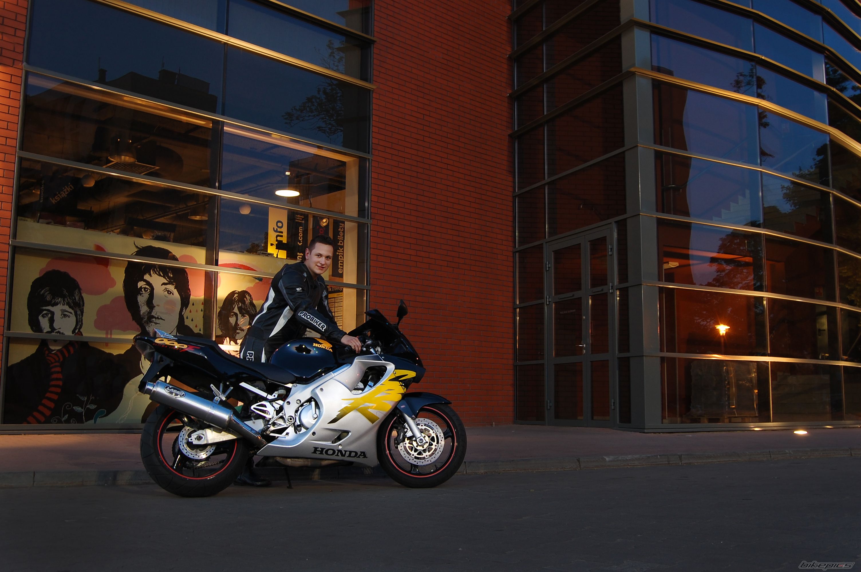 Bike Photo 2313821