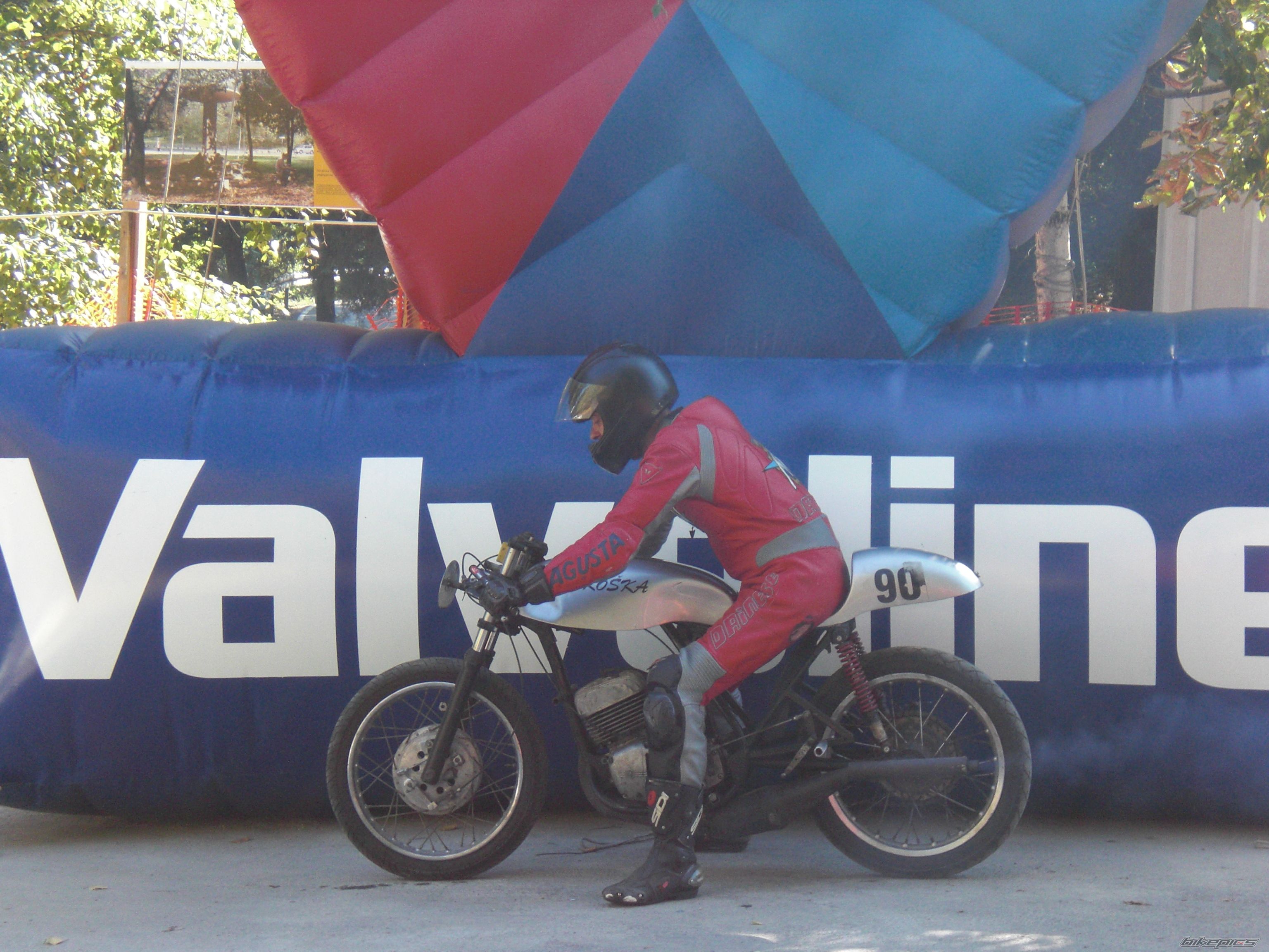 Bike Photo 2316438