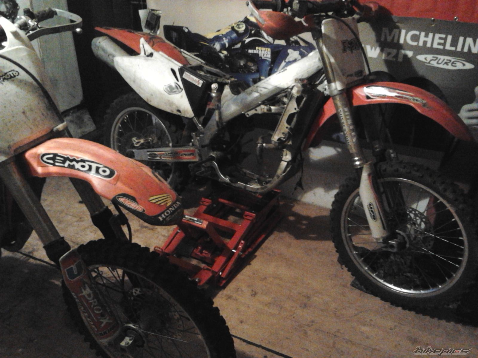 Photo 2317456