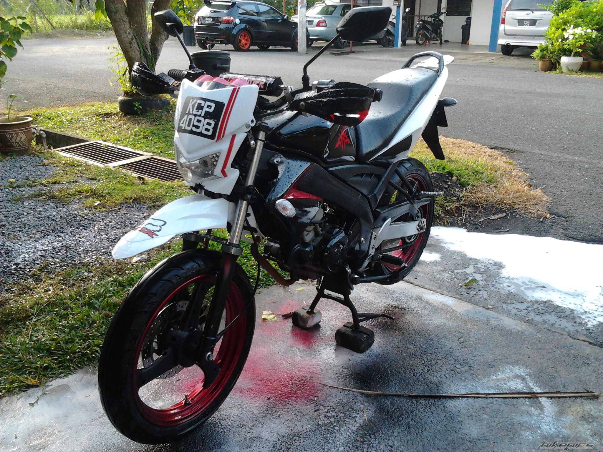 Photo 2317585