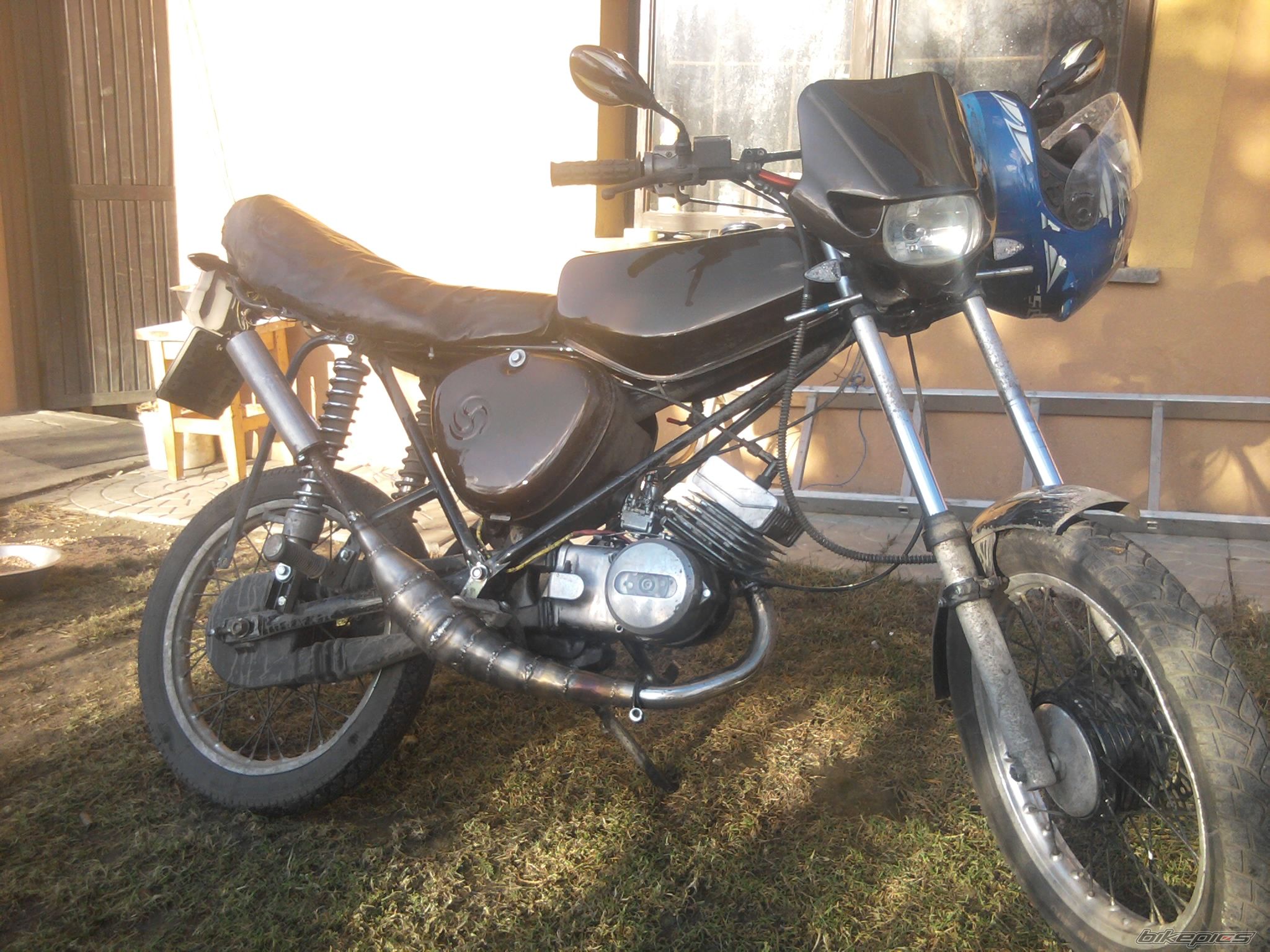Photo 2317947