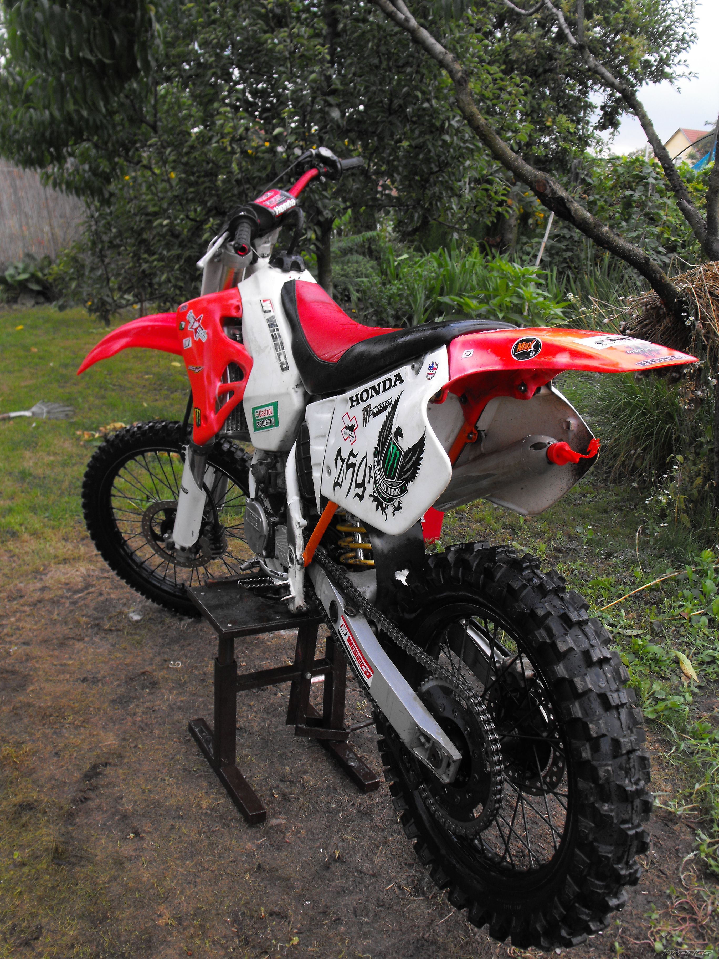 Photo 2321055