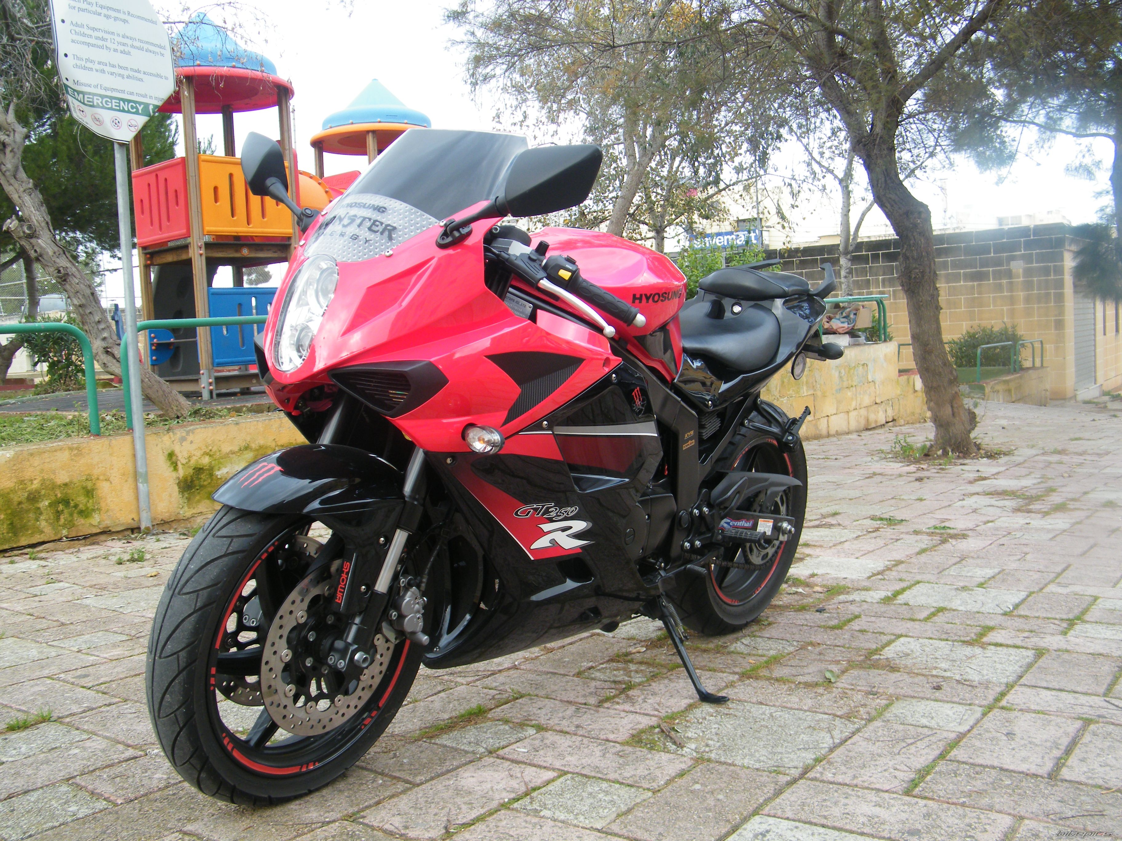 Photo 2323906