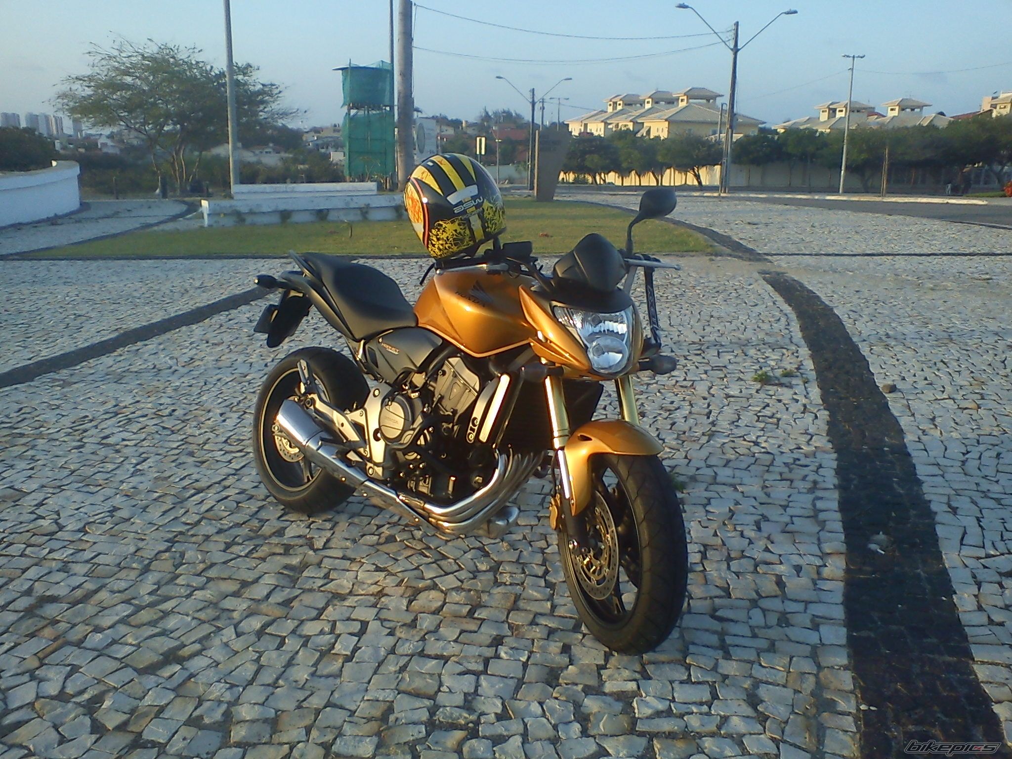 Bike Photo 2324285
